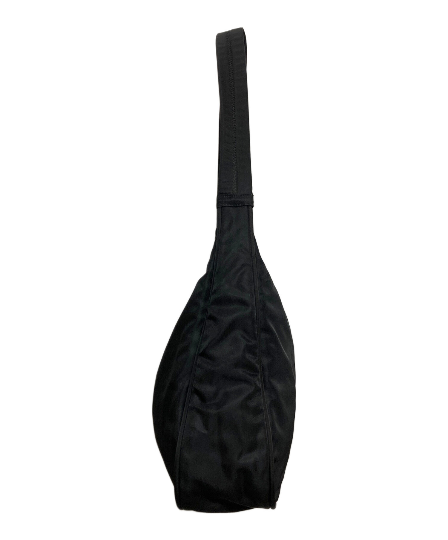 ひ*K様 PRADA ショルダーバッグ 中古・古着通販】PRADA (プラダ) ショルダーバッグ ブラック サイズ
