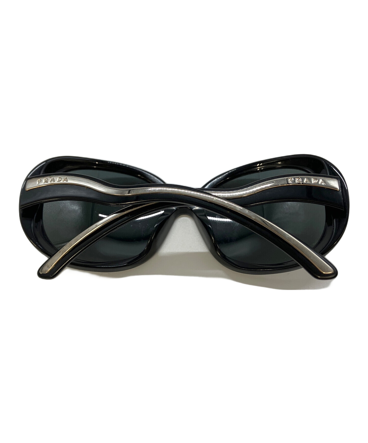 美品 プラダ バタフライ サングラス SPR08 プラスチック ブラック 0767【中古】PRADA 中古・古着通販】PRADA (プラダ) サングラス SPR08L-A ブラック サイズ