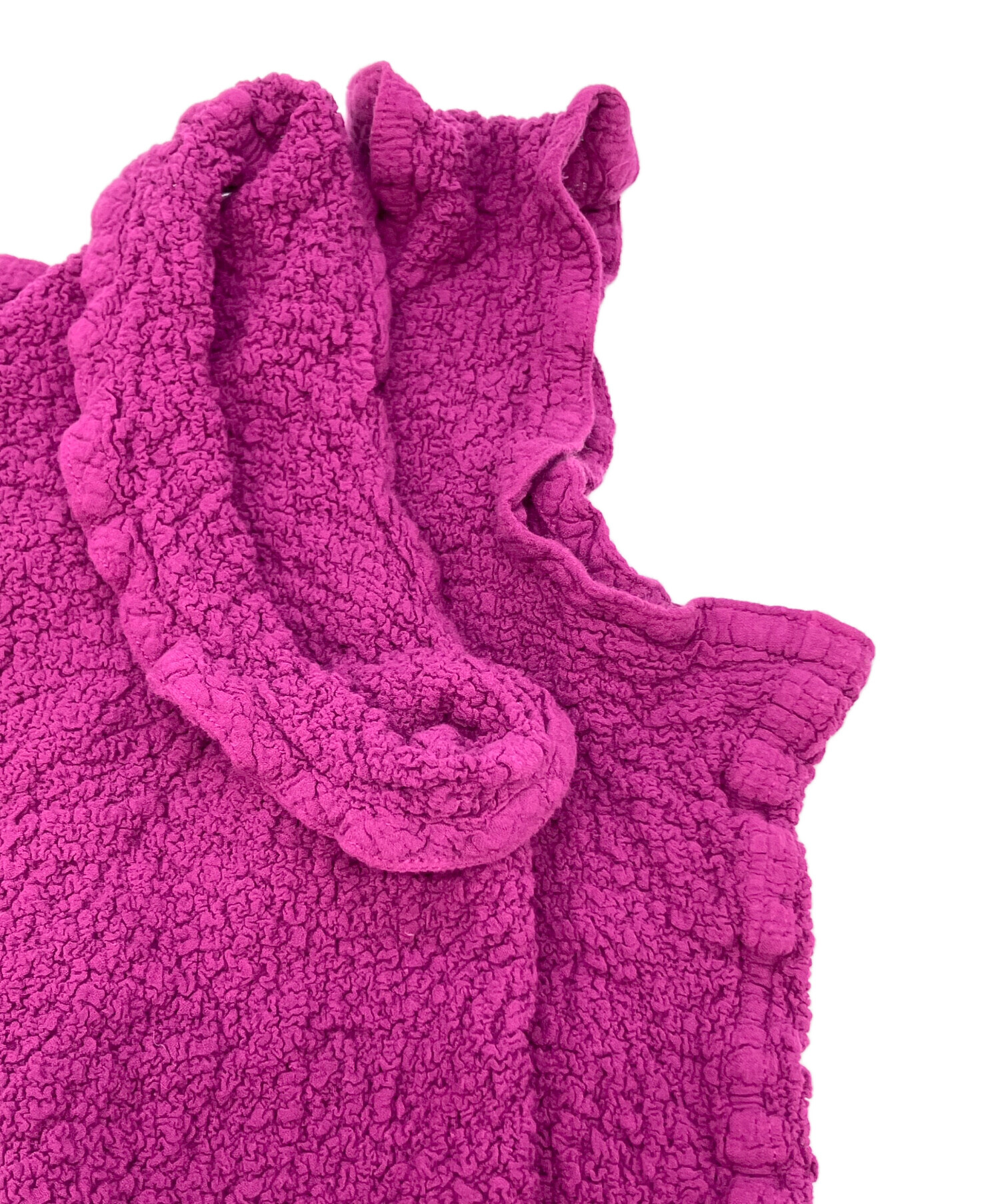 【美品】 me ISSEY MIYAKE イッセイミヤケ ノースリーブ 中古・古着通販】me ISSEY MIYAKE (ミーイッセイ ミヤケ) ノースリーブ
