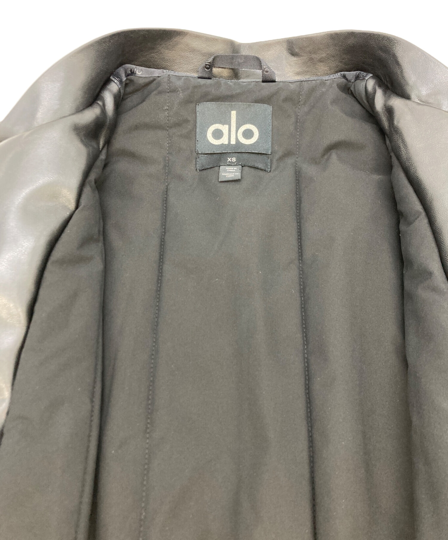 中古・古着通販】alo yoga (アローヨガ) プレミアフェイクレザー