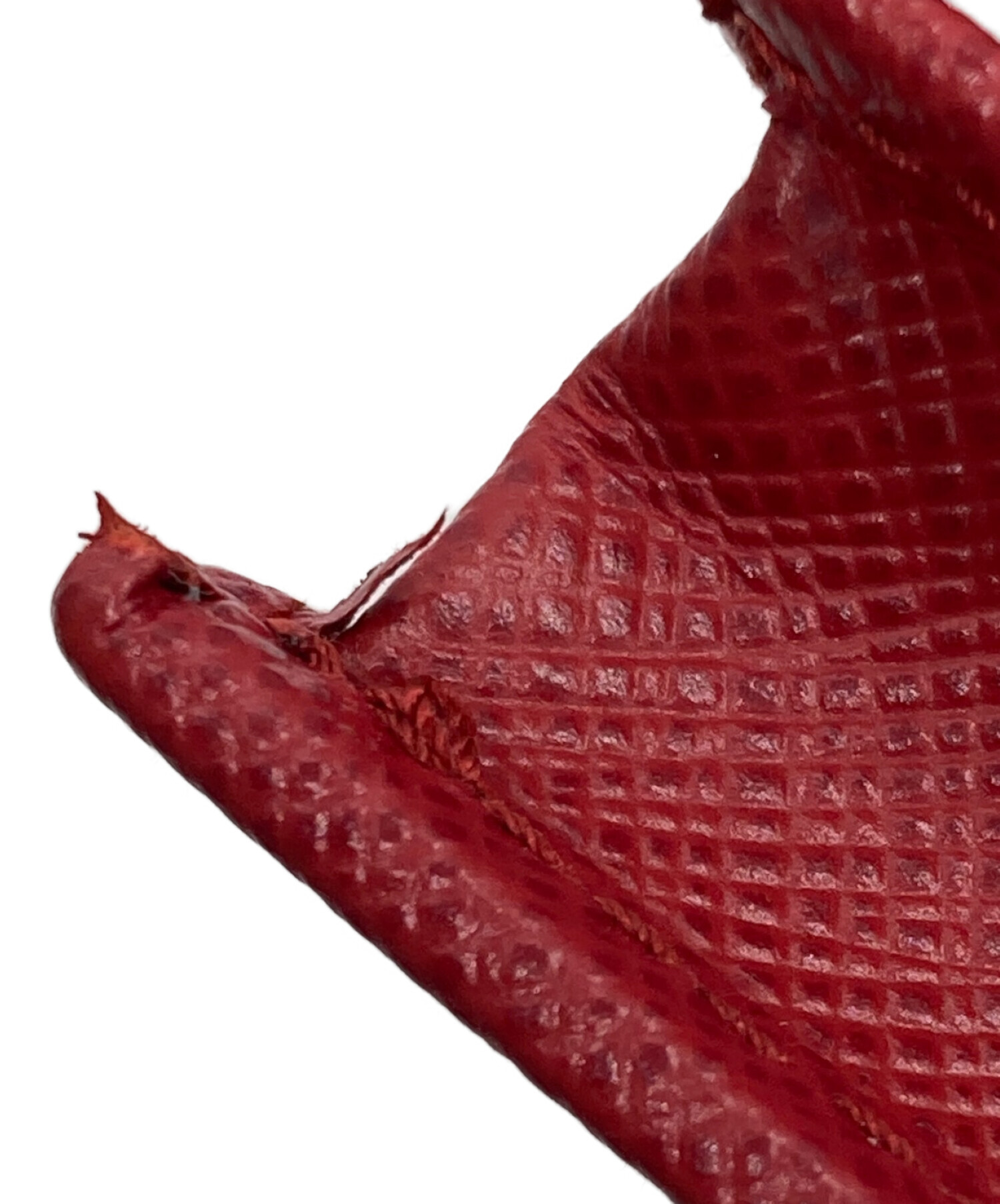 PRADA  プラダ 　＆カードケース 　レザー　 レッド【中古】 PRADA（プラダ） カードケース カードホルダー IDカードケース