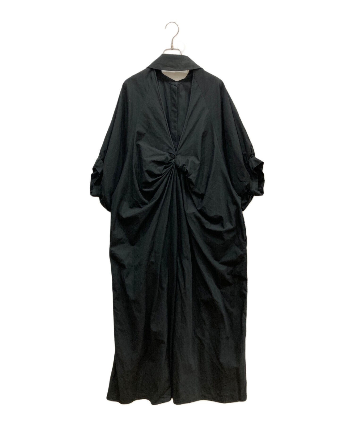 【新品】ETRE バックツイストコットンリネンワンピース ブラック ETRE TOKYO バックオープンツイストワンピース ETRE TOKYO - バック