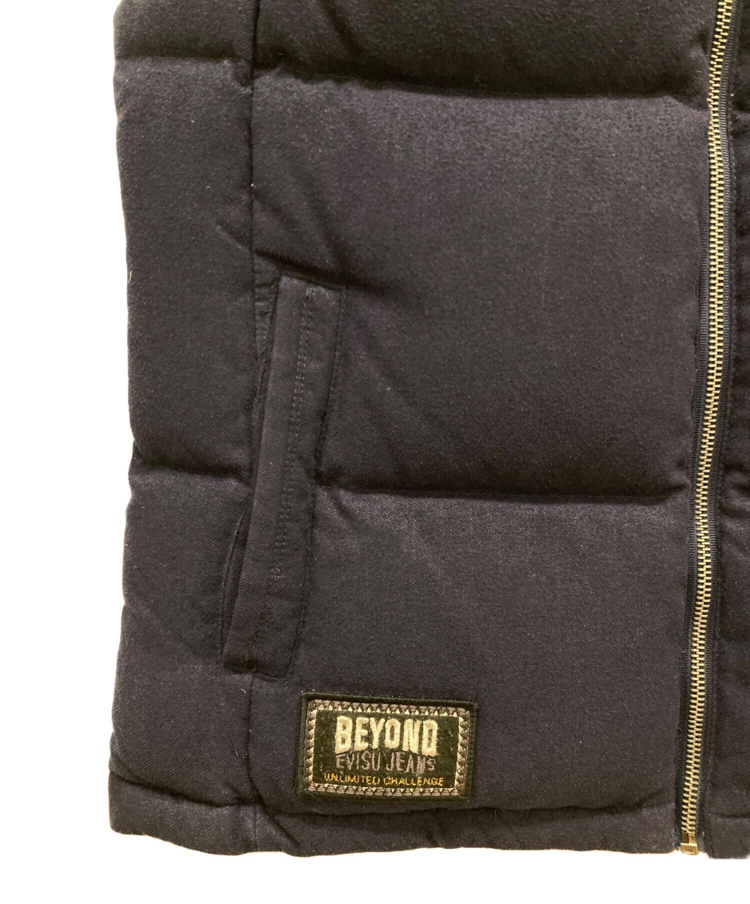 中古・古着通販】EVISU (エヴィス) ダウンベスト ネイビー サイズ:M 