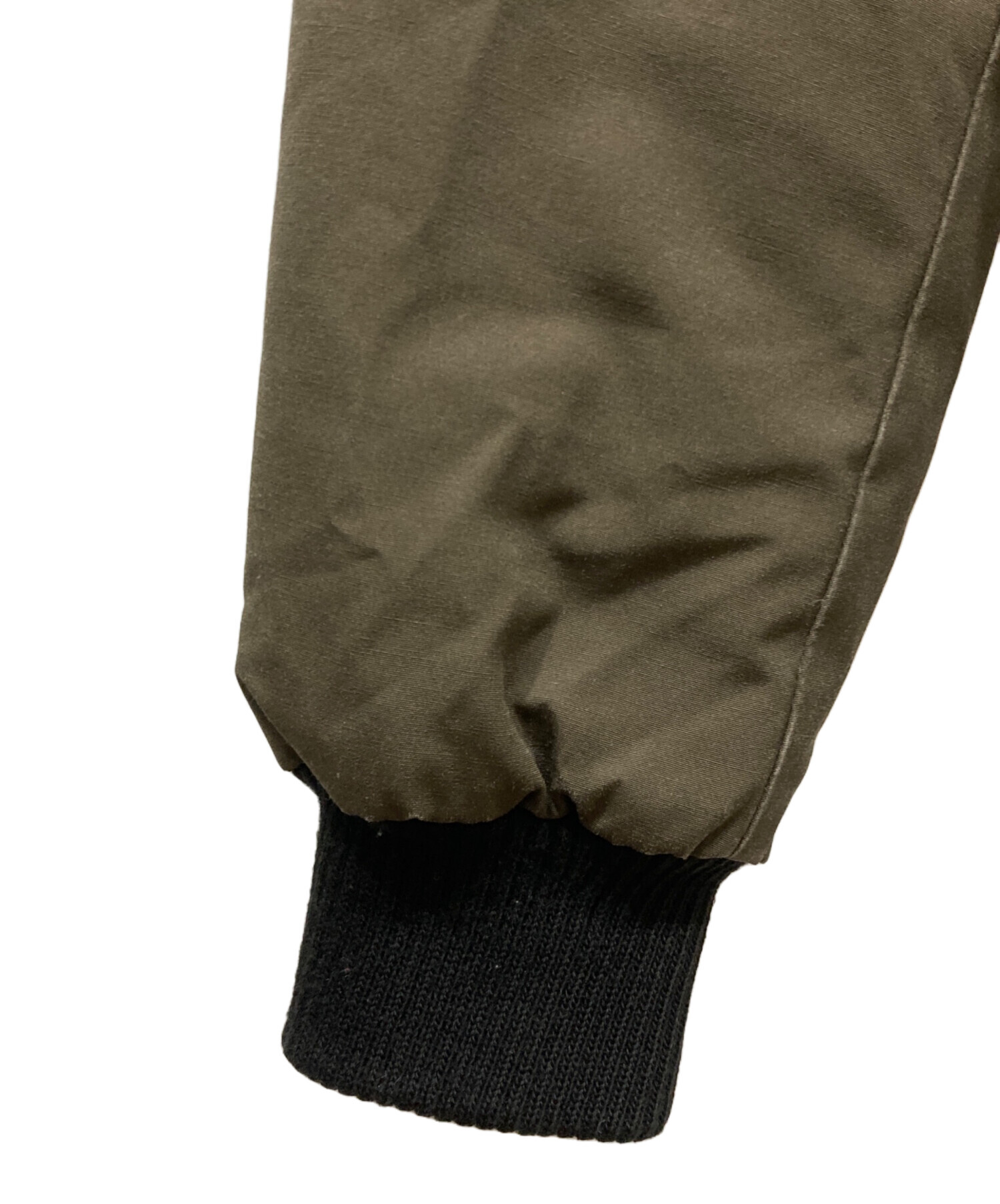 中古・古着通販】CANADA GOOSE (カナダグース) LABRADOR BOMBER カーキ 