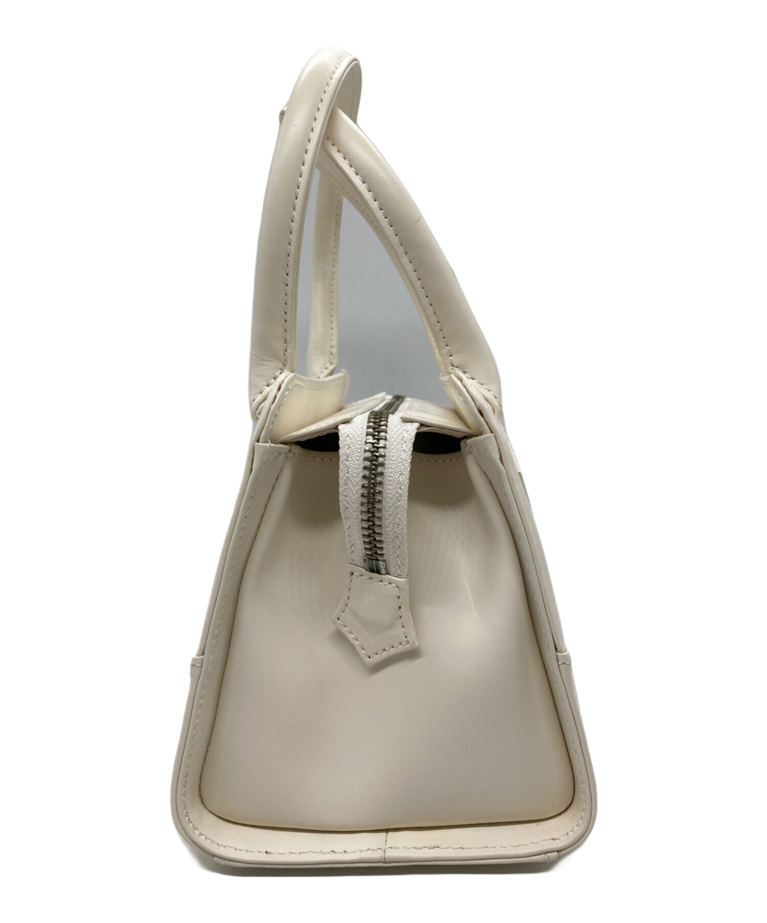 Vivienne Westwood ホワイト ハンドバッグ 中古・古着通販】Vivienne Westwood (ヴィヴィアンウエスト