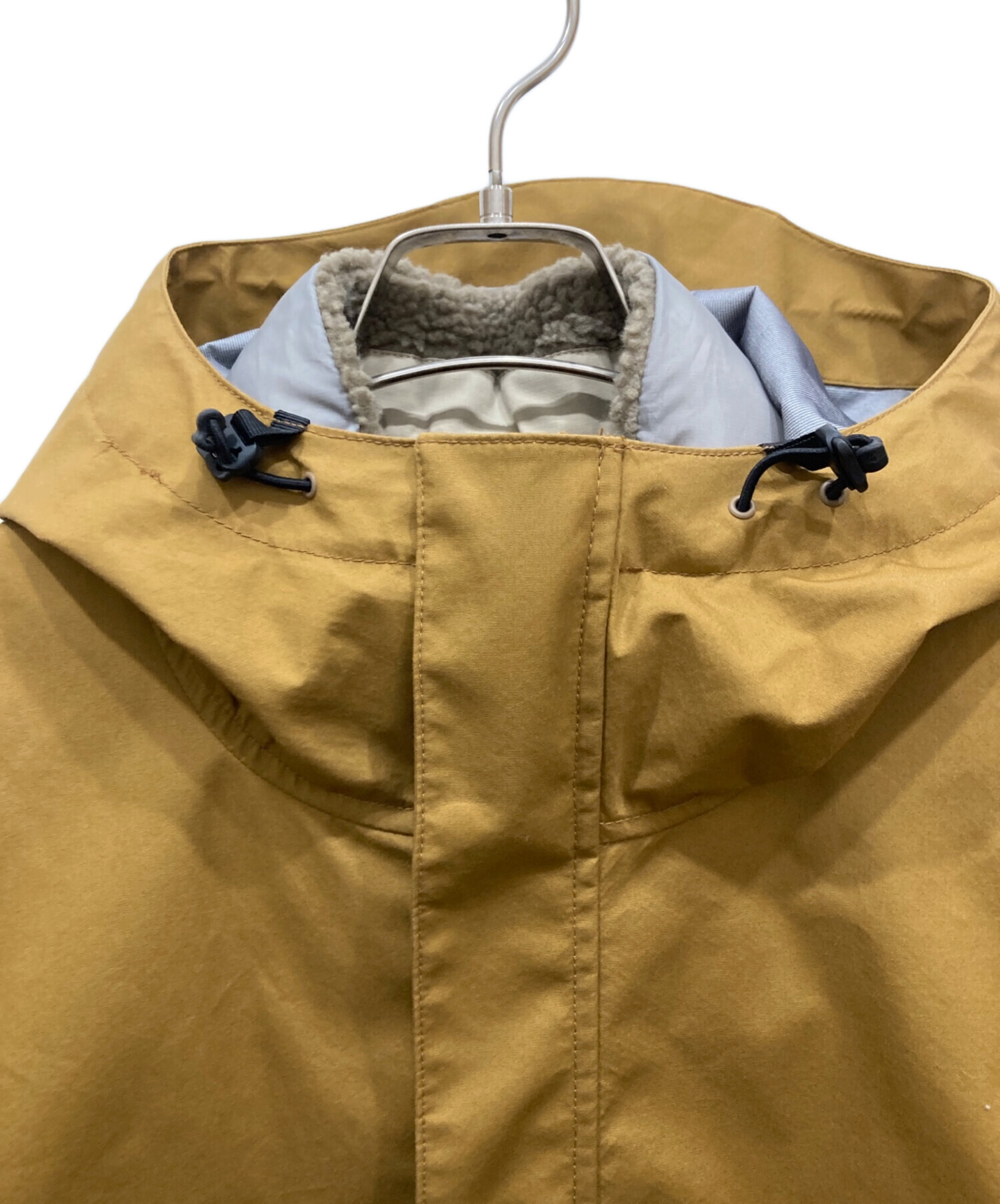 シップス　TAION 美品　オリーブ マウンテンパーカー フリース ベスト　S シップス TAION ビヒン オリーブ マウンテンパーカー フリース