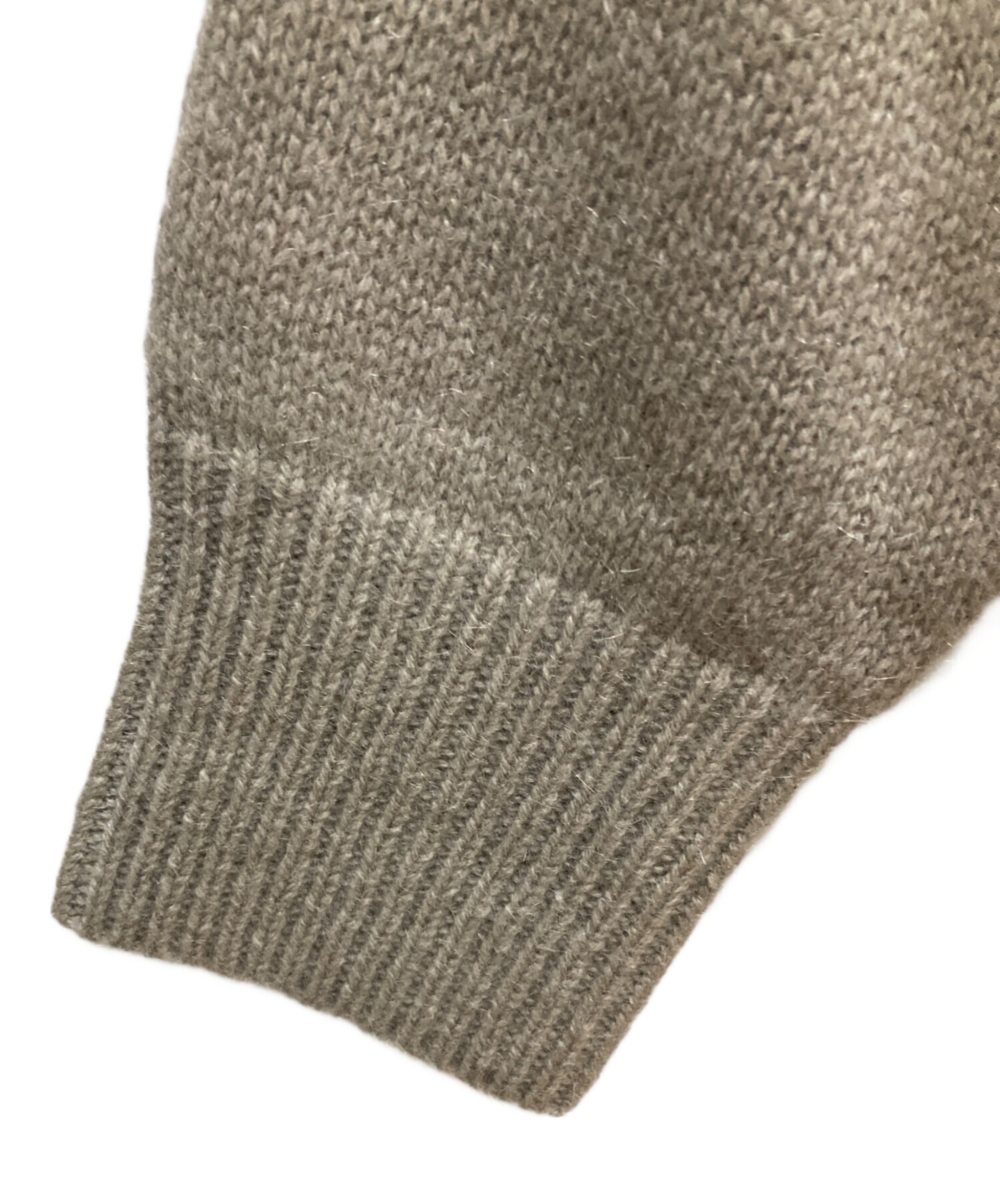 中古・古着通販】BEARDSLEY (ビアズリー) ホワイトヤクカーディガン