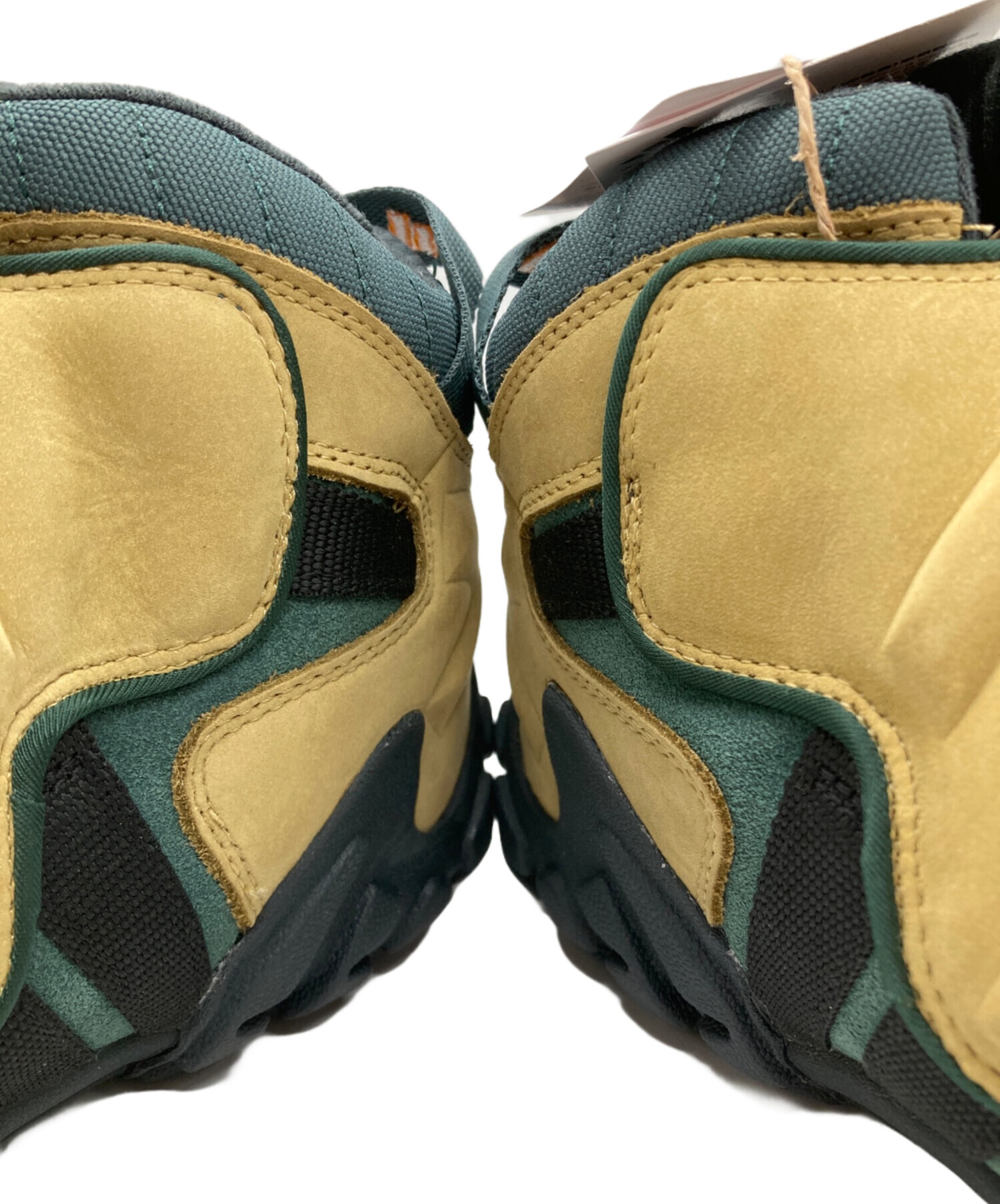 中古・古着通販】adidas (アディダス) ミッドカットスニーカー 