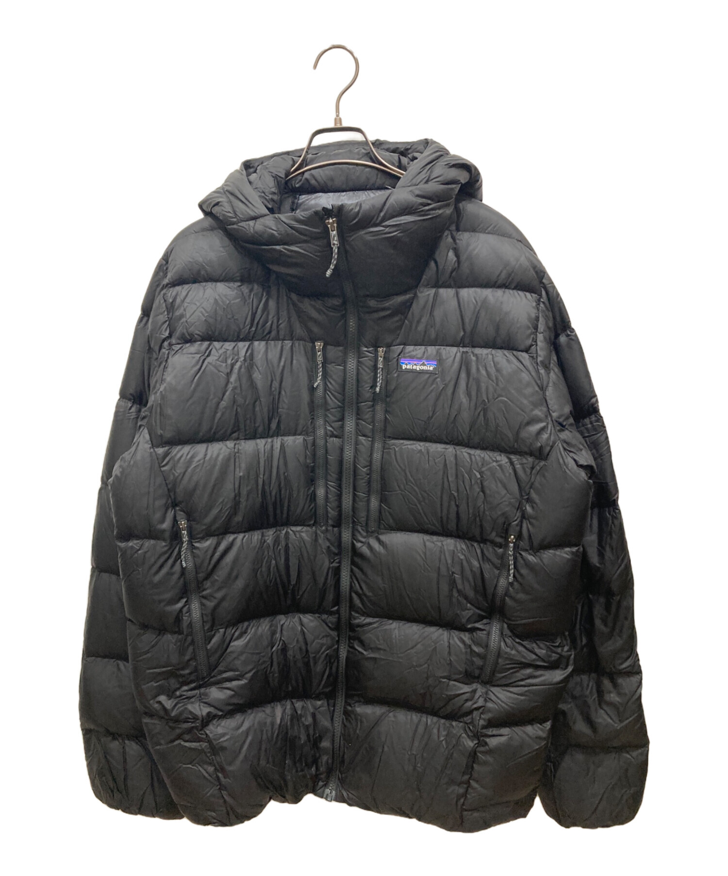 【美品】パタゴニア フィッツロイ・ダウン・パーカ 2019年製 L 黒 収納袋付 中古・古着通販】Patagonia (パタゴニア) フィッツロイ・ダウン