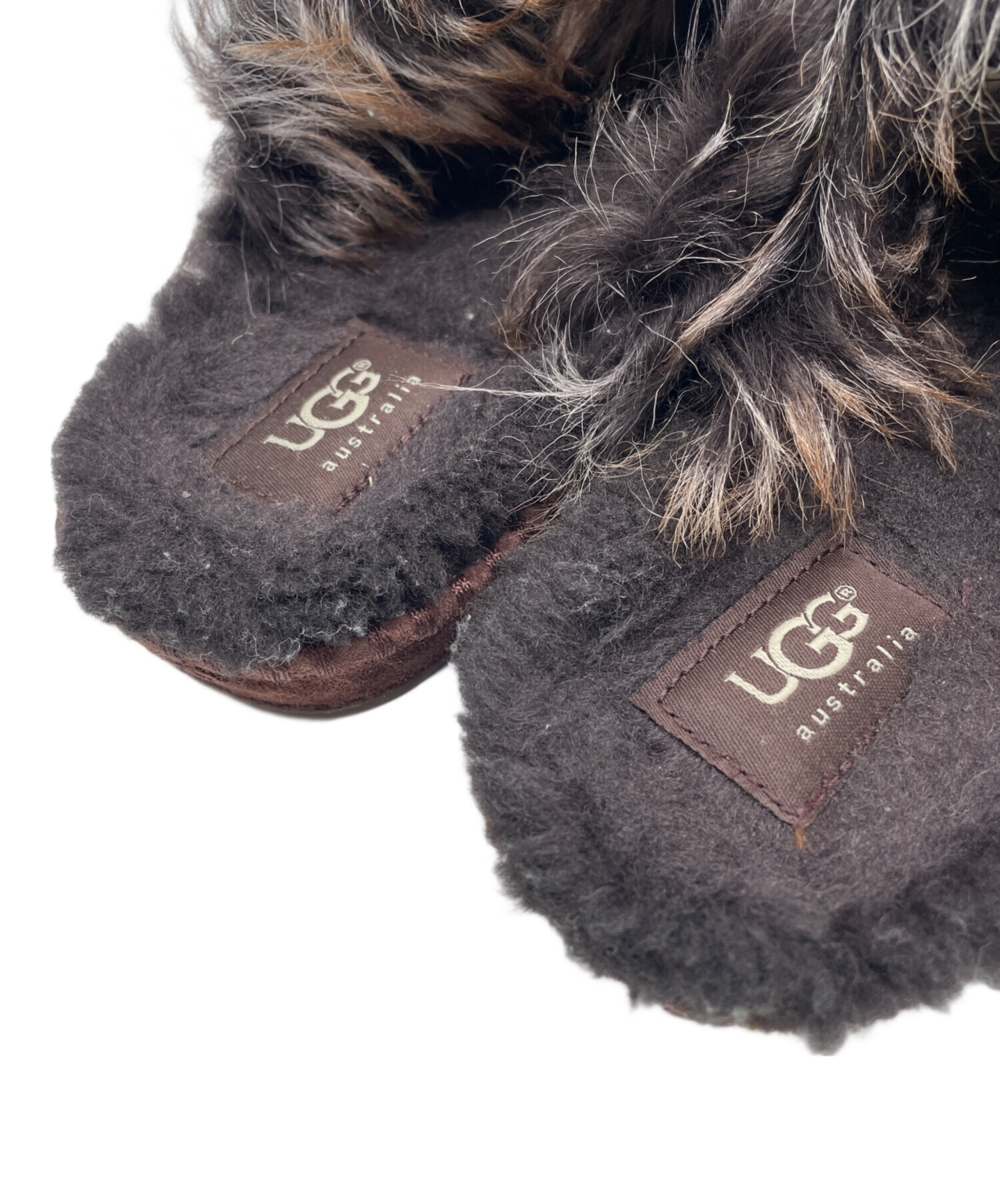 中古・古着通販】UGG (アグ) ストーンファーサボサンダル ブラウン