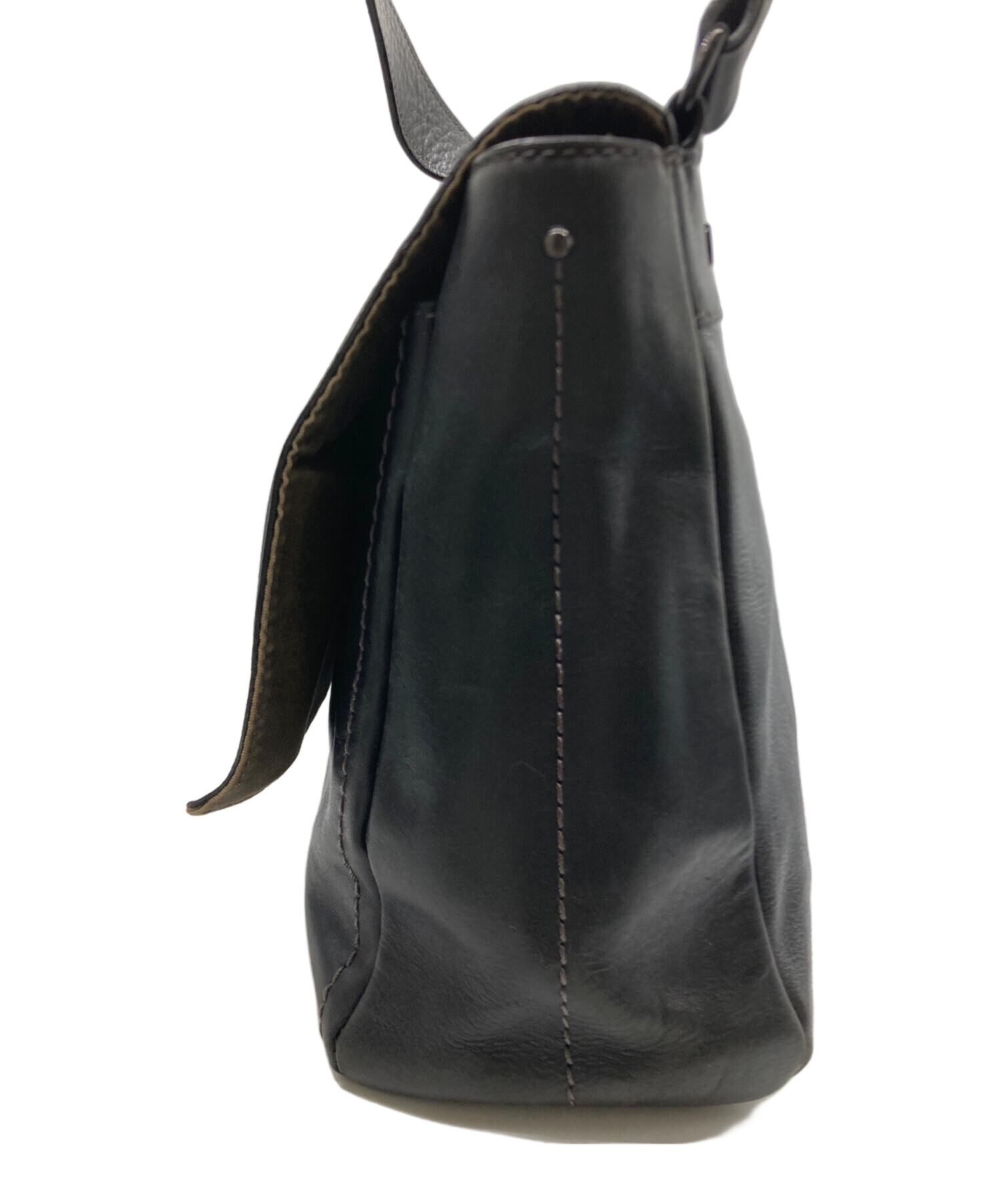 【未使用級✨】土屋鞄 フラップ メッセンジャーバッグ クロスボディ ステッチ 茶 未使用級✨】土屋鞄 フラップ メッセンジャーバッグ クロスボディ