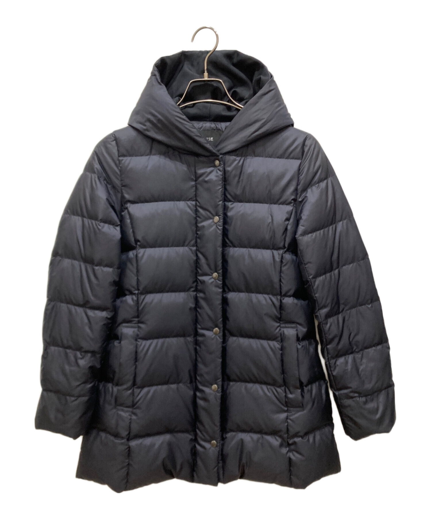 中古・古着通販】23区 (ニジュウサンク) シレータフタフーデッドダウン 