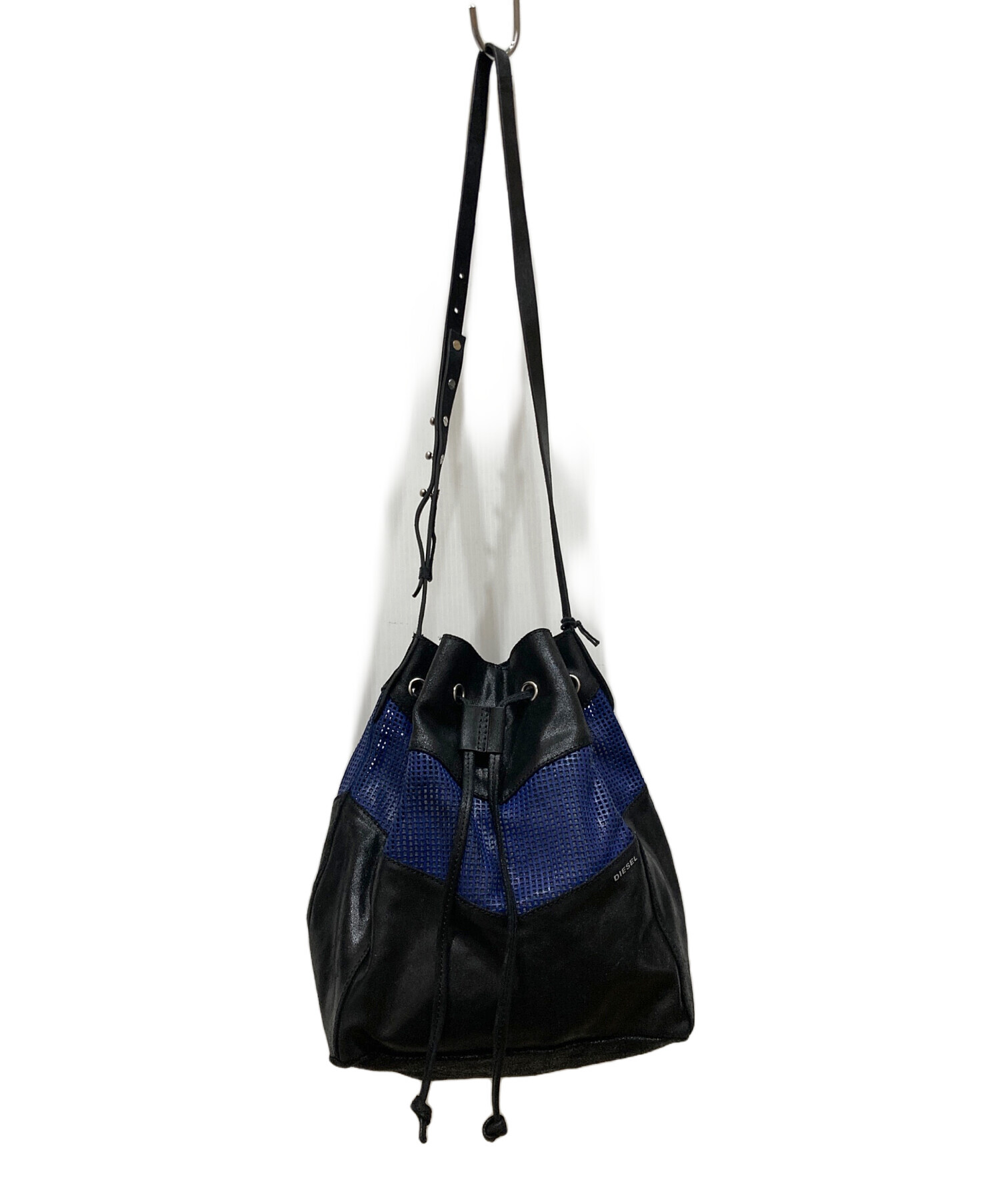 中古・古着通販】DIESEL (ディーゼル) 巾着レザーショルダーバッグ 