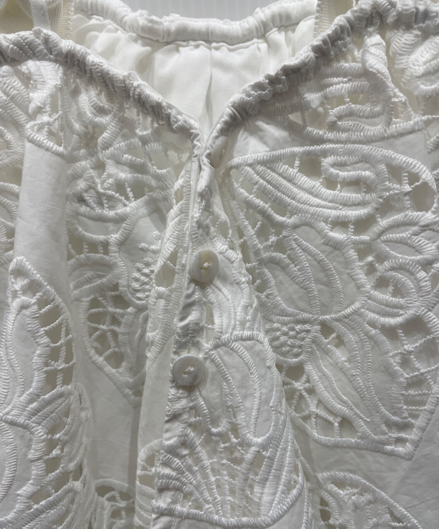 中古・古着通販】CADUNE (カデュネ) カットワークレースキャミソール