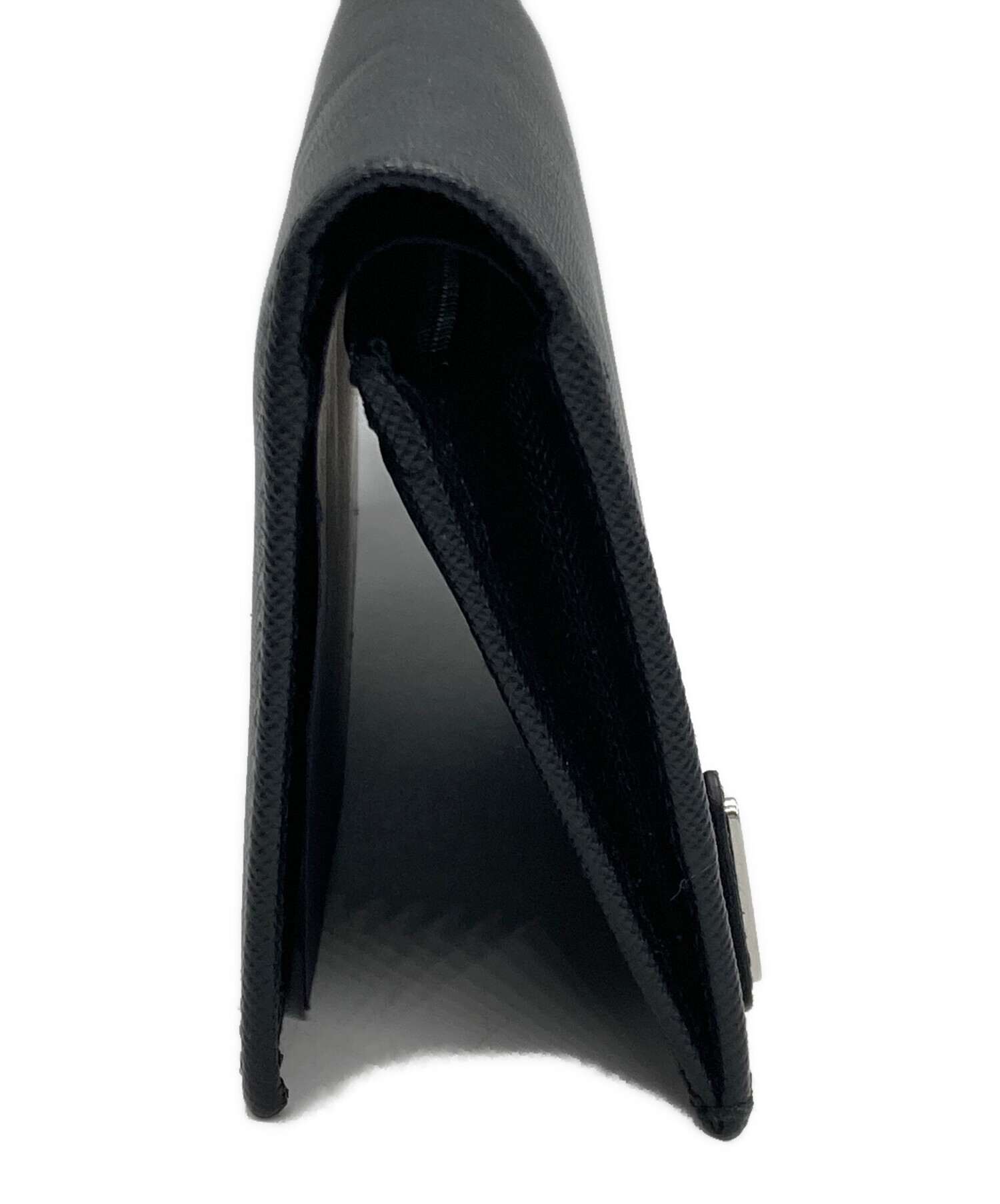 中古・古着通販】PRADA (プラダ) サフィアーノトライアングル財布