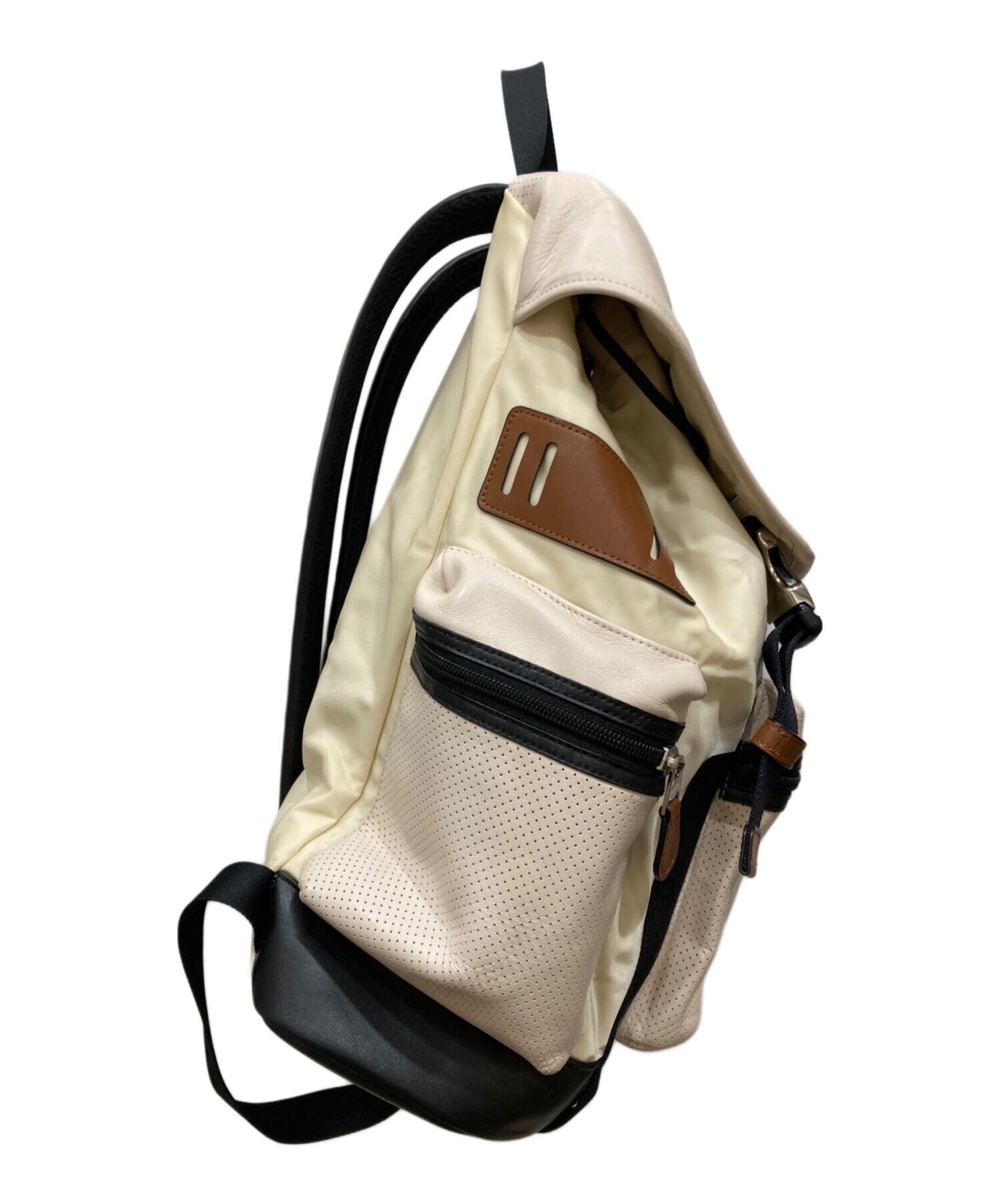 中古・古着通販】COACH (コーチ) バックパック ホワイト｜ブランド