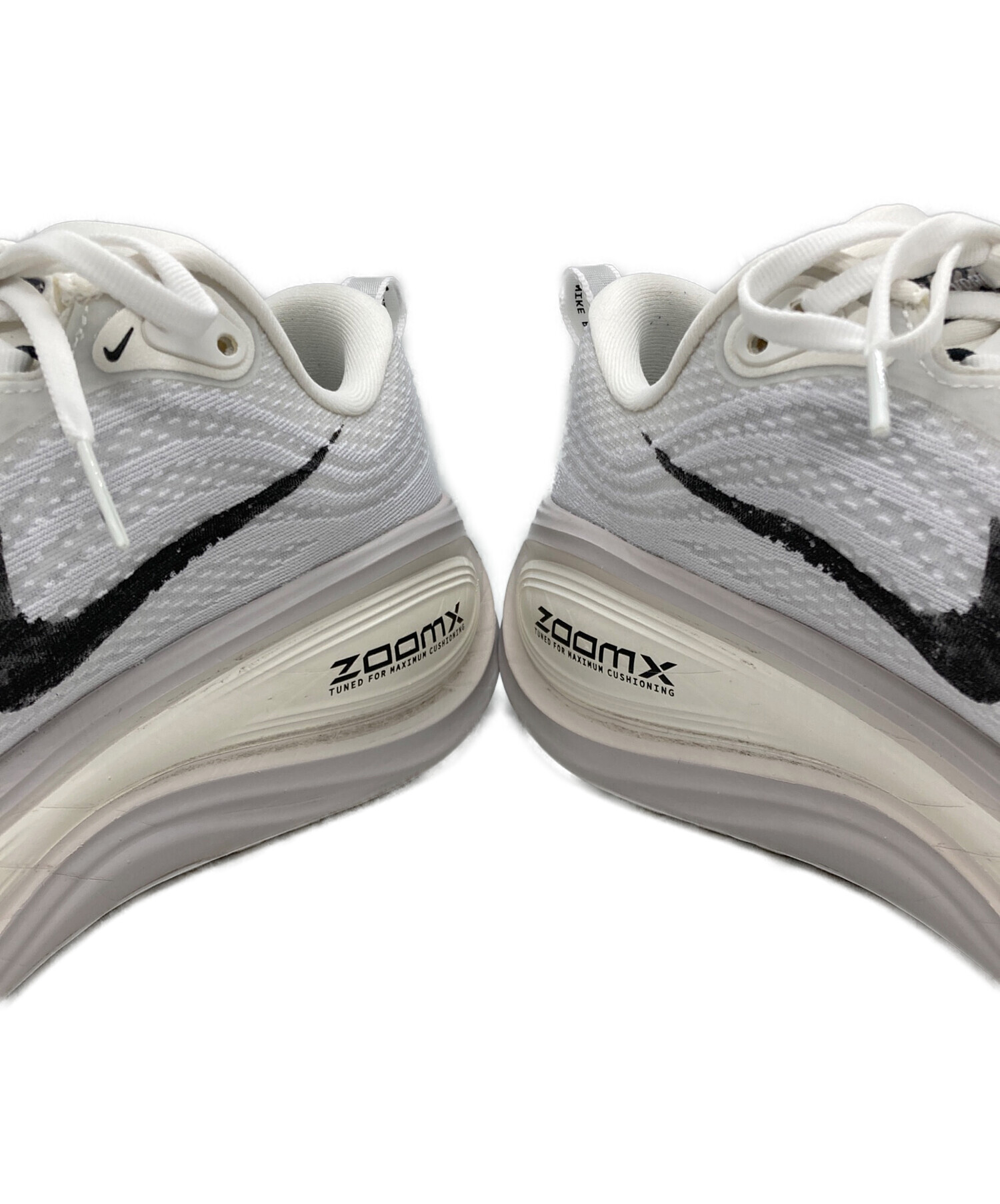 中古・古着通販】NIKE (ナイキ) ローカットスニーカー Air Zoom Vomero 