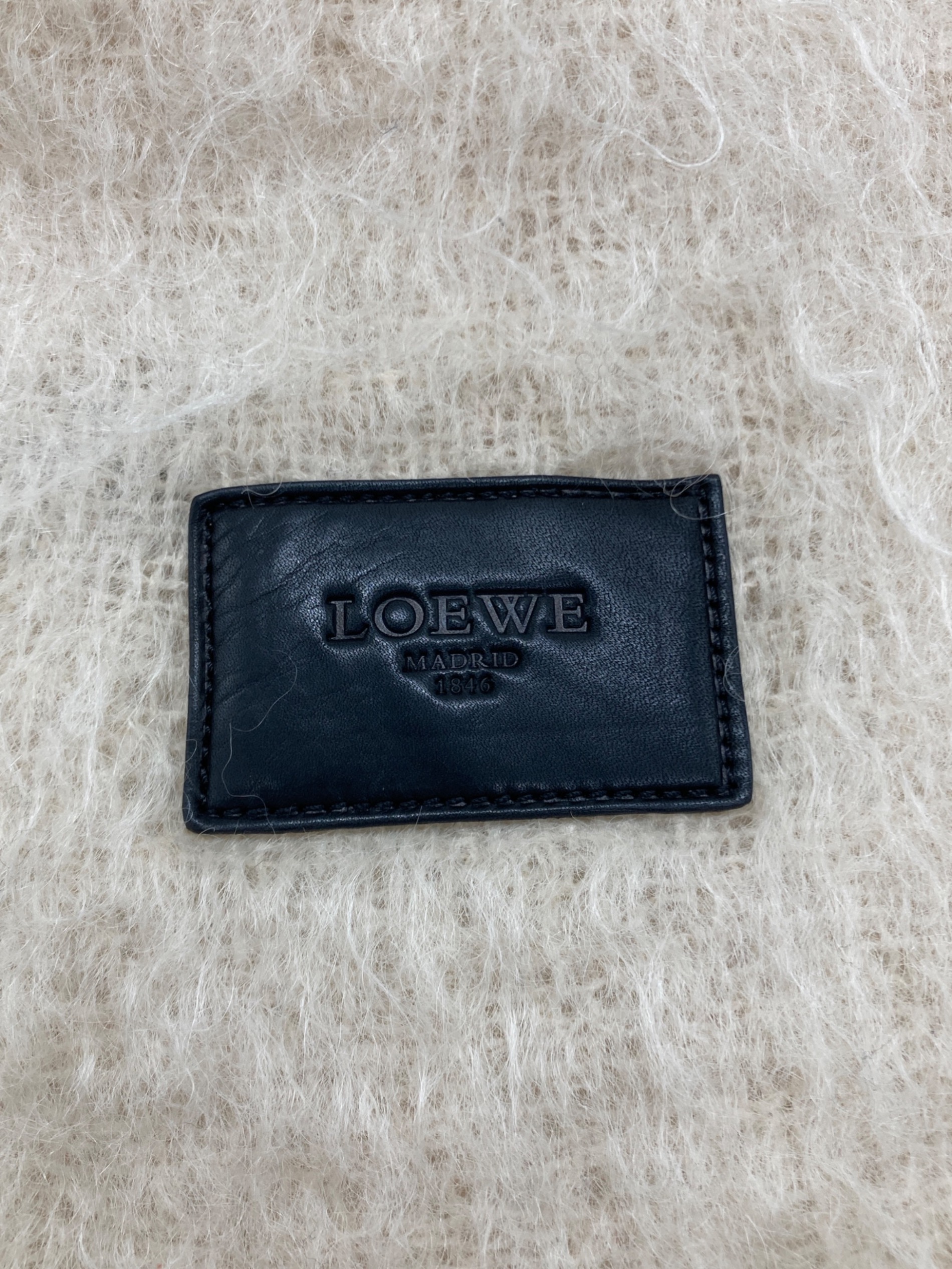 中古・古着通販】LOEWE (ロエベ) アナグラムモヘアマフラー ホワイト