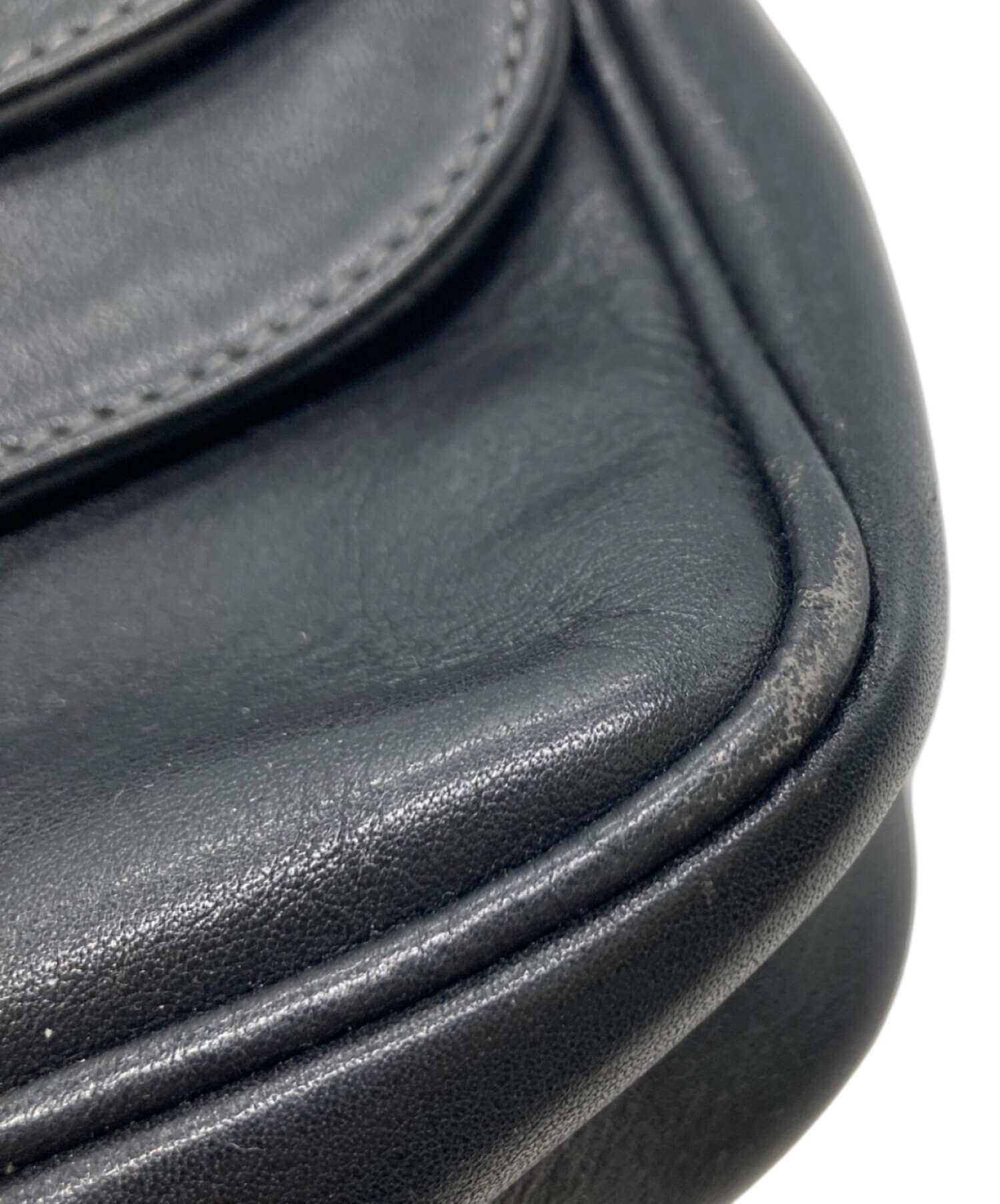 中古・古着通販】courreges (クレージュ) ロゴ型押しショルダーバッグ