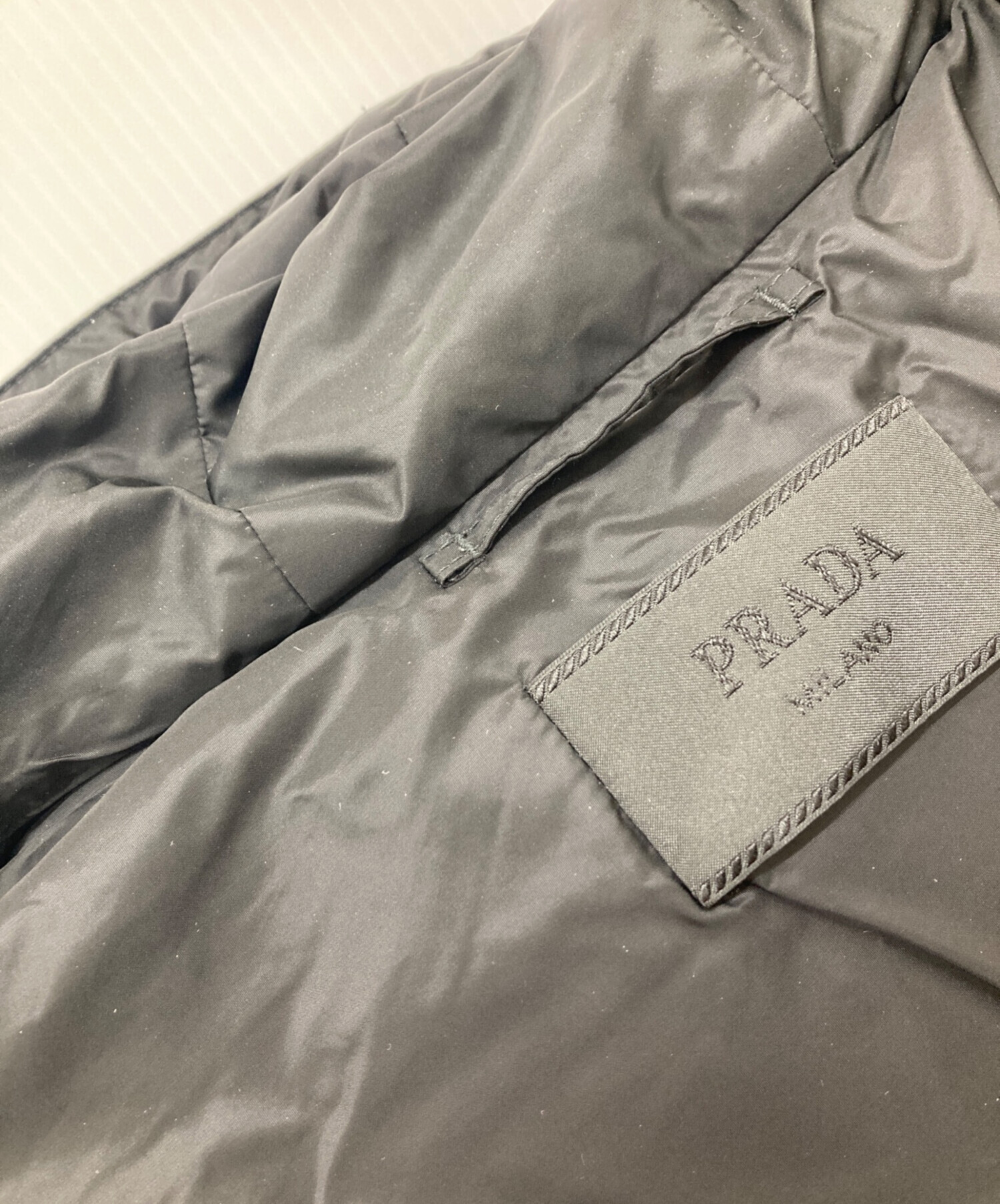 美品　PRADA 　ダウンジャケット　SGN486 中古・古着通販】PRADA (プラダ) 三角プレートダウンジャケット/SGN486