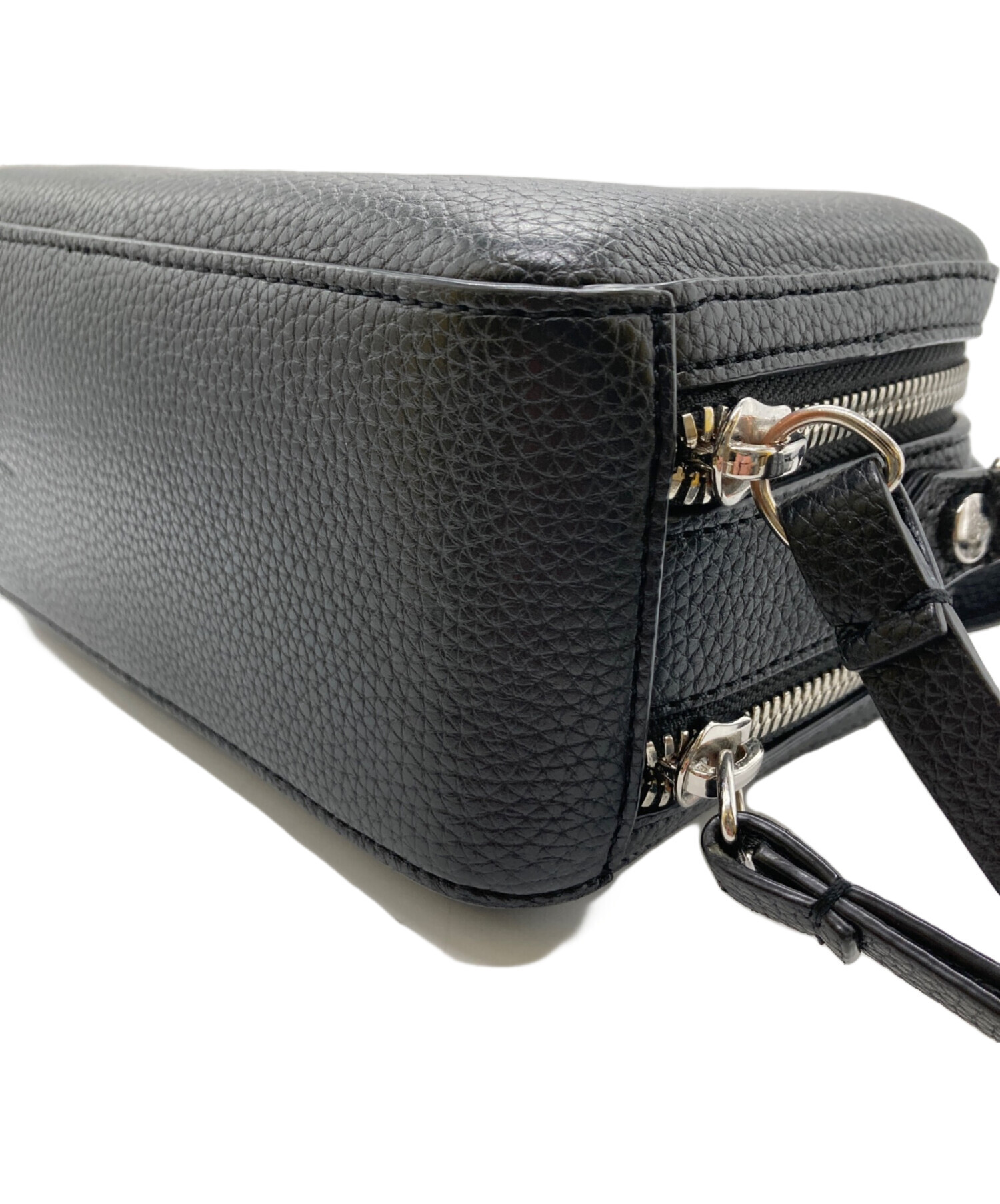 【未使用級】ヴィヴィアンウエストウッド ショルダーバッグ レザー オーブ 型押し Vivienne Westwood（ヴィヴィアンウエストウッド） 並行輸入品