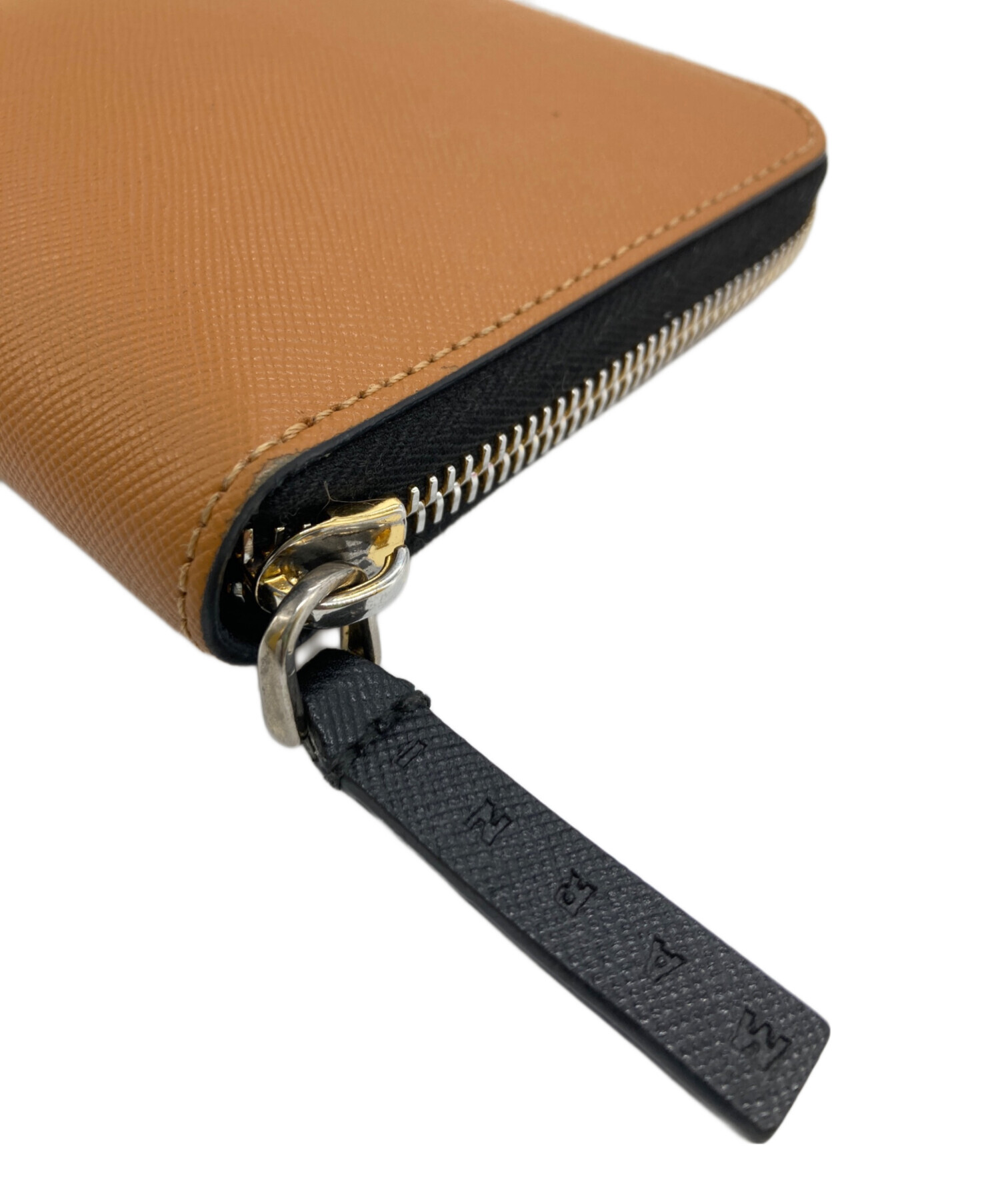 中古・古着通販】MARNI (マルニ) ラウンドジップコンパクトウォレット