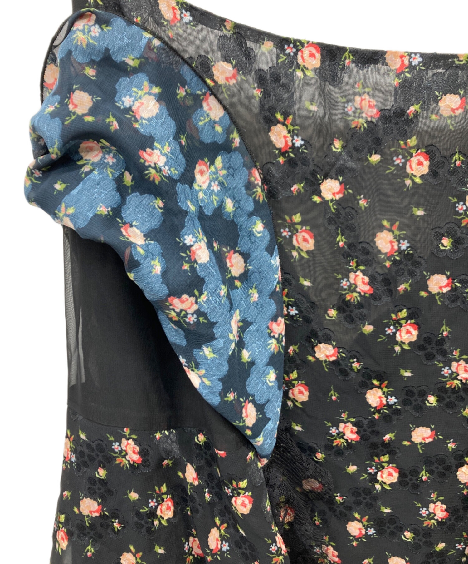 【USA製・絹100%】ANNA SUI アナスイ 花車柄 フリルスカート 2 中古・古着通販】ANNA SUI (アナスイ) 花柄フリルスカート ブラック