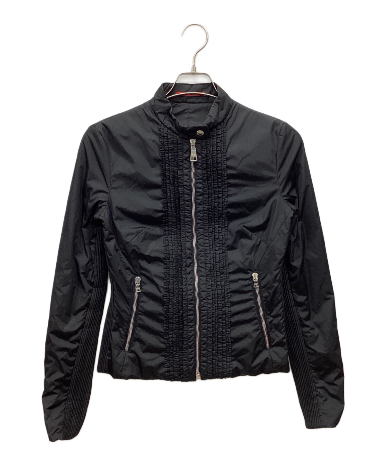中古・古着通販】PRADA (プラダ) フリルデザインナイロン 中古・古着通販】PRADA (プラダ) フリルデザインナイロン