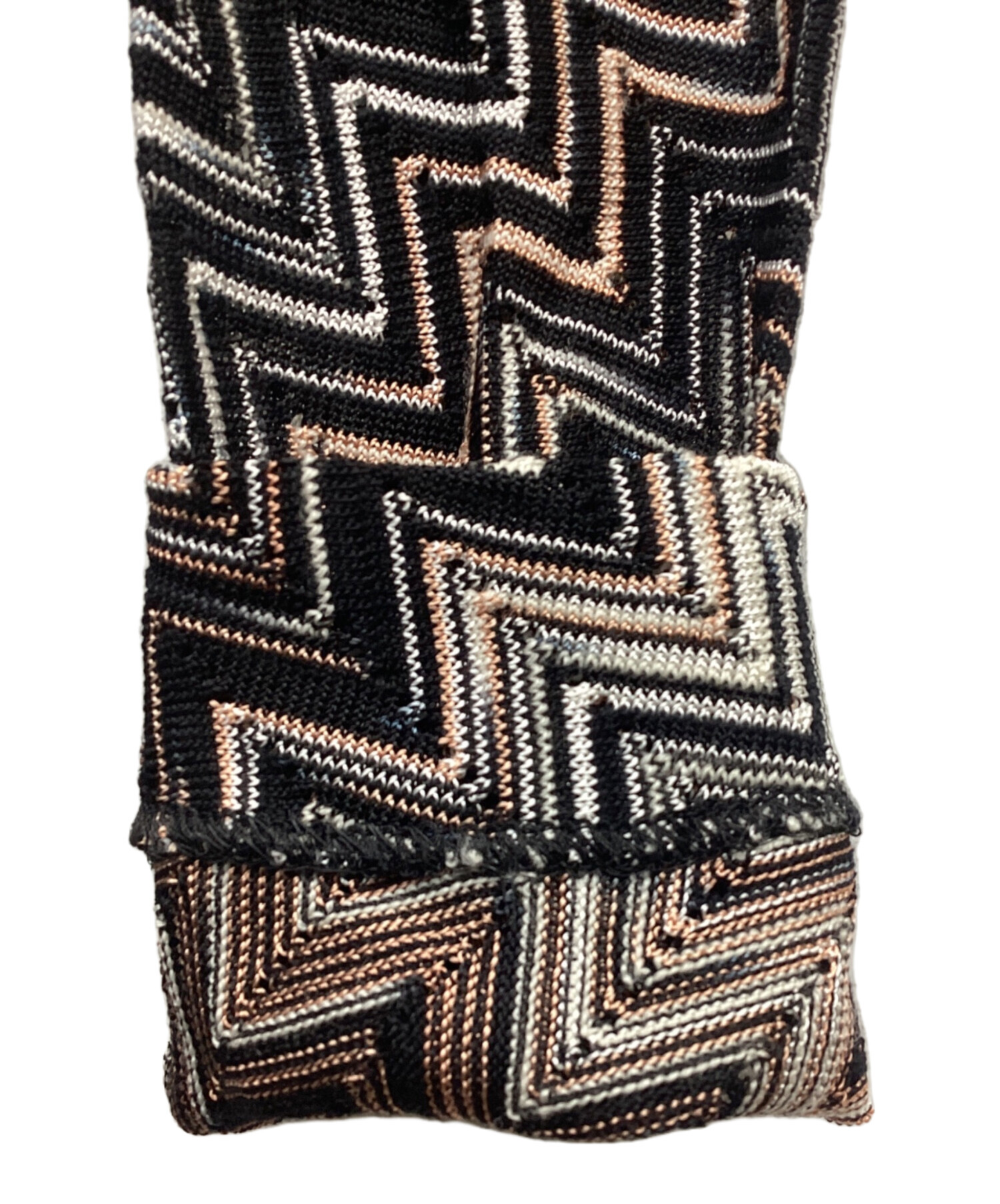 ⚠️スフィンクス様お取置き分⚠️MISSONI ミッソーニ タペストリー 中古・古着通販】missoni (ミッソーニ) ジグザグ柄ニットワンピース