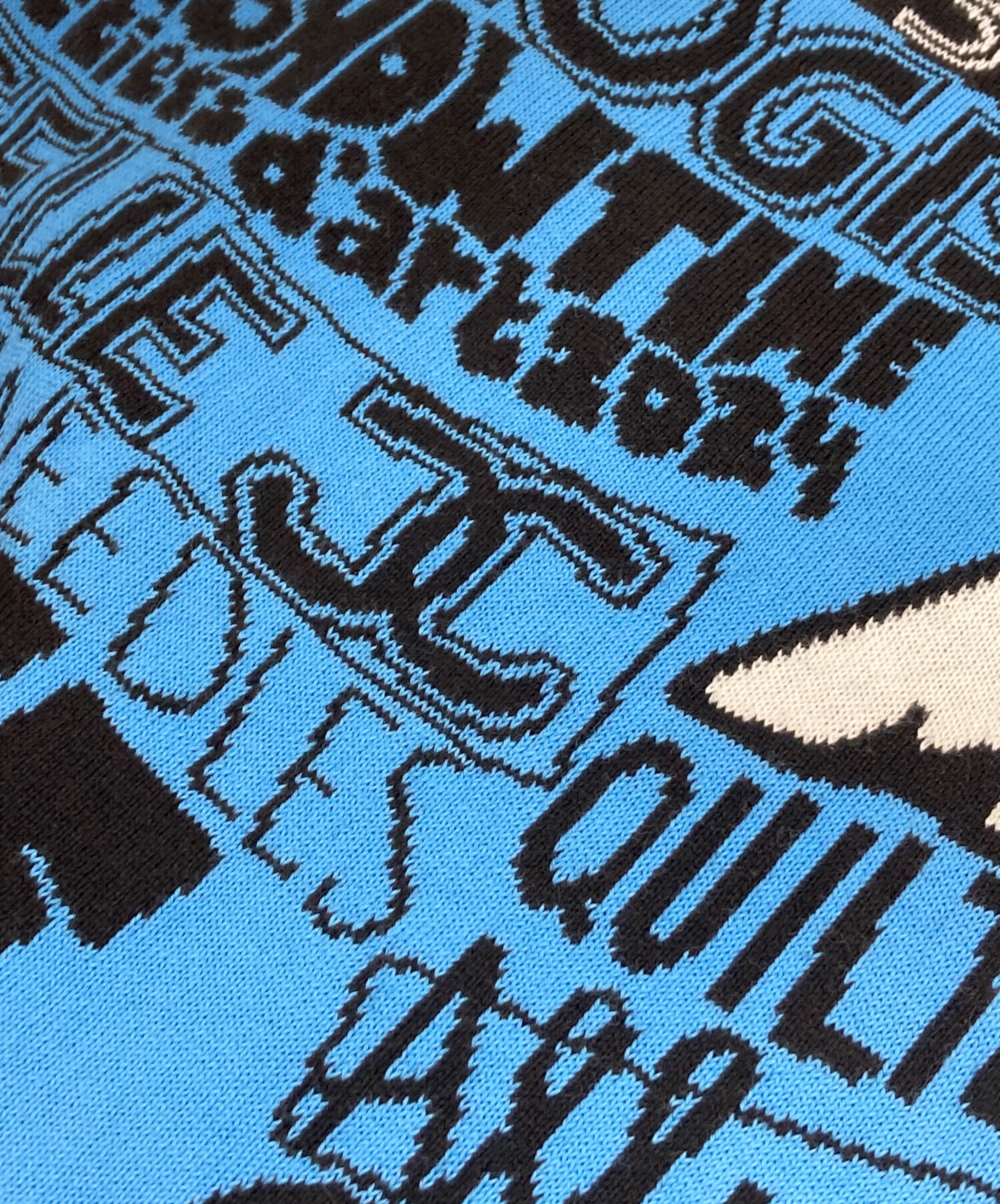 中古・古着通販】CHANEL (シャネル) Multi Logo Print Wool Cashimiya