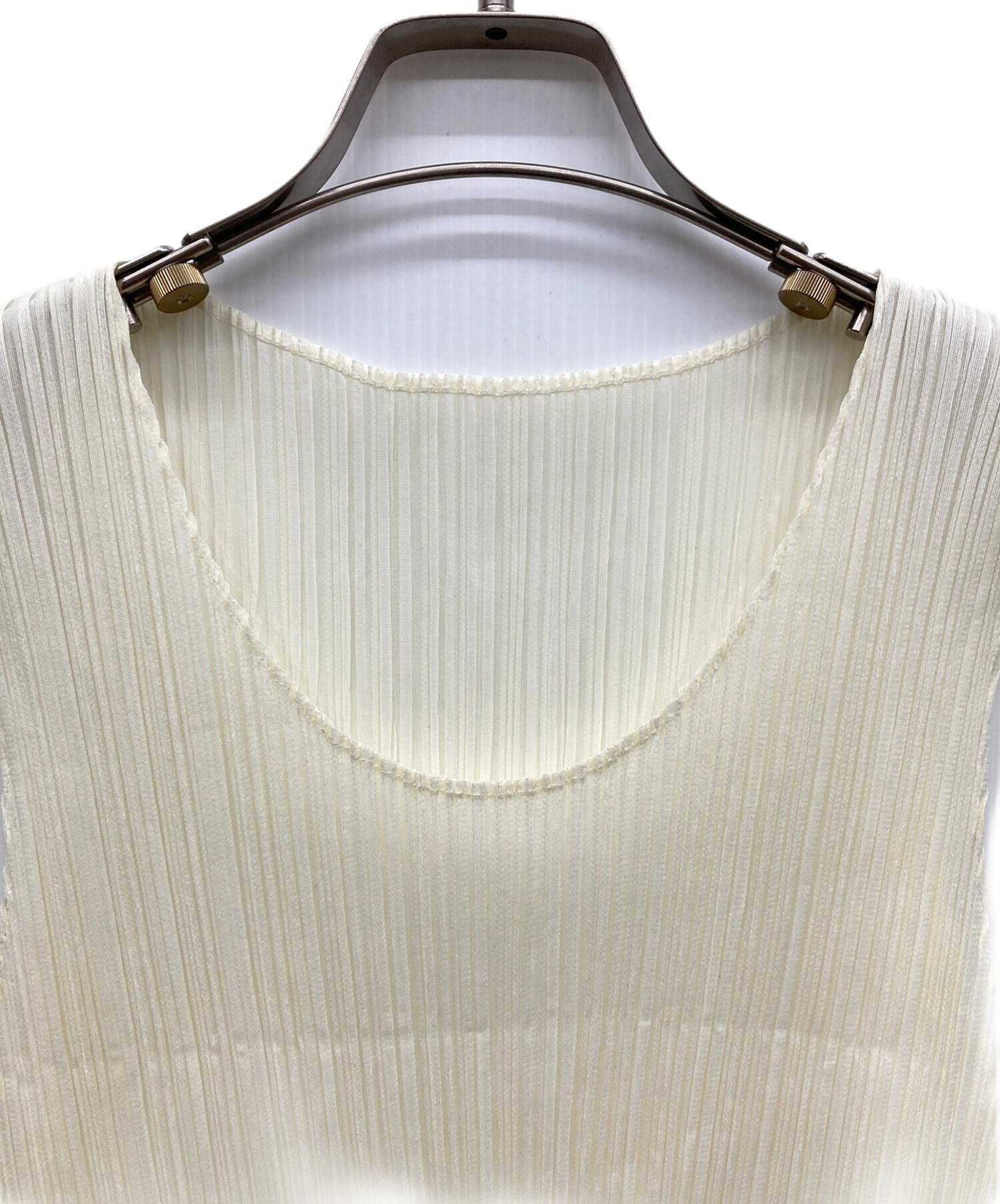 プリーツプリーズ ベージュ ノースリーブカットソー 中古・古着通販】PLEATS PLEASE (プリーツプリーズ) プリーツ