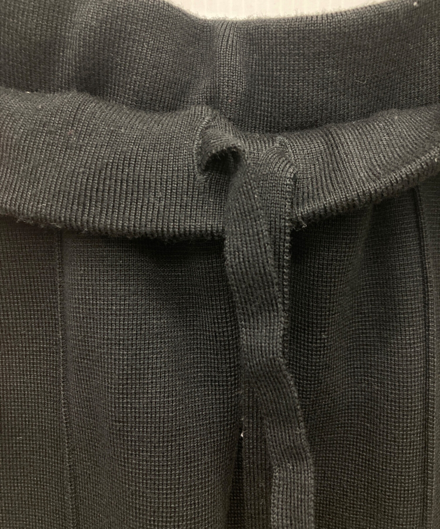 中古・古着通販】LOHEN (ローヘン) ミラノリブピンタックワイドパンツ