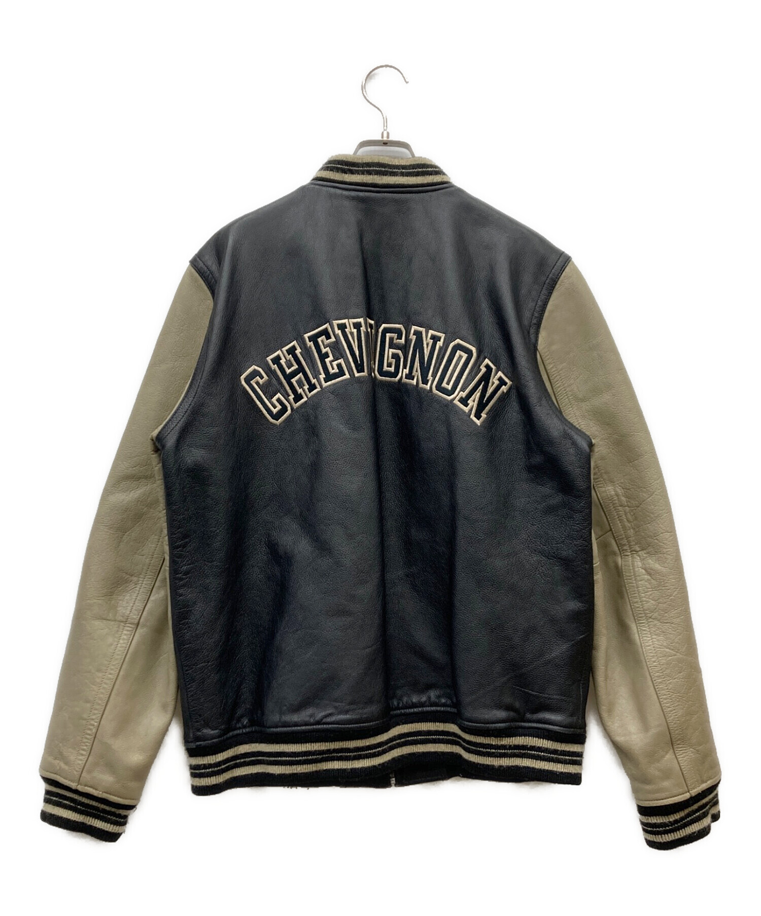 CHEVIGNON（シェビニオン） スタジャン 中古・古着通販】CHEVIGNON (シェビニオン) カウレザースタジャン