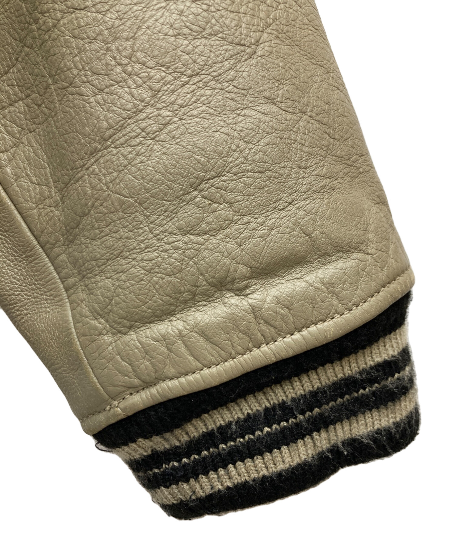 中古・古着通販】CHEVIGNON (シェビニオン) カウレザースタジャン