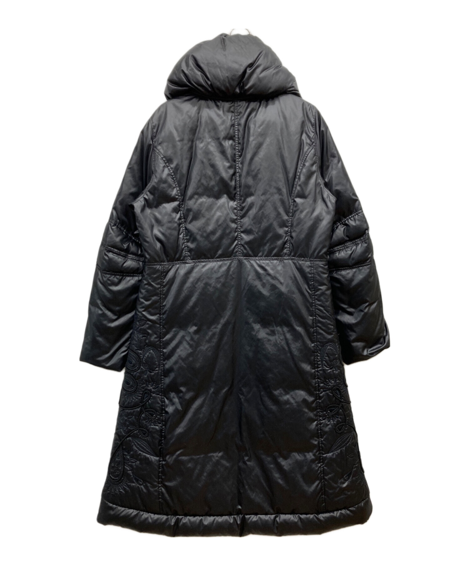 アルベロベロ 2WAY ぶたさん刺繍 フード付きダウンコート　リバーシブル 2025年最新】Alberobello レディース ダウンジャケットの人気アイテム