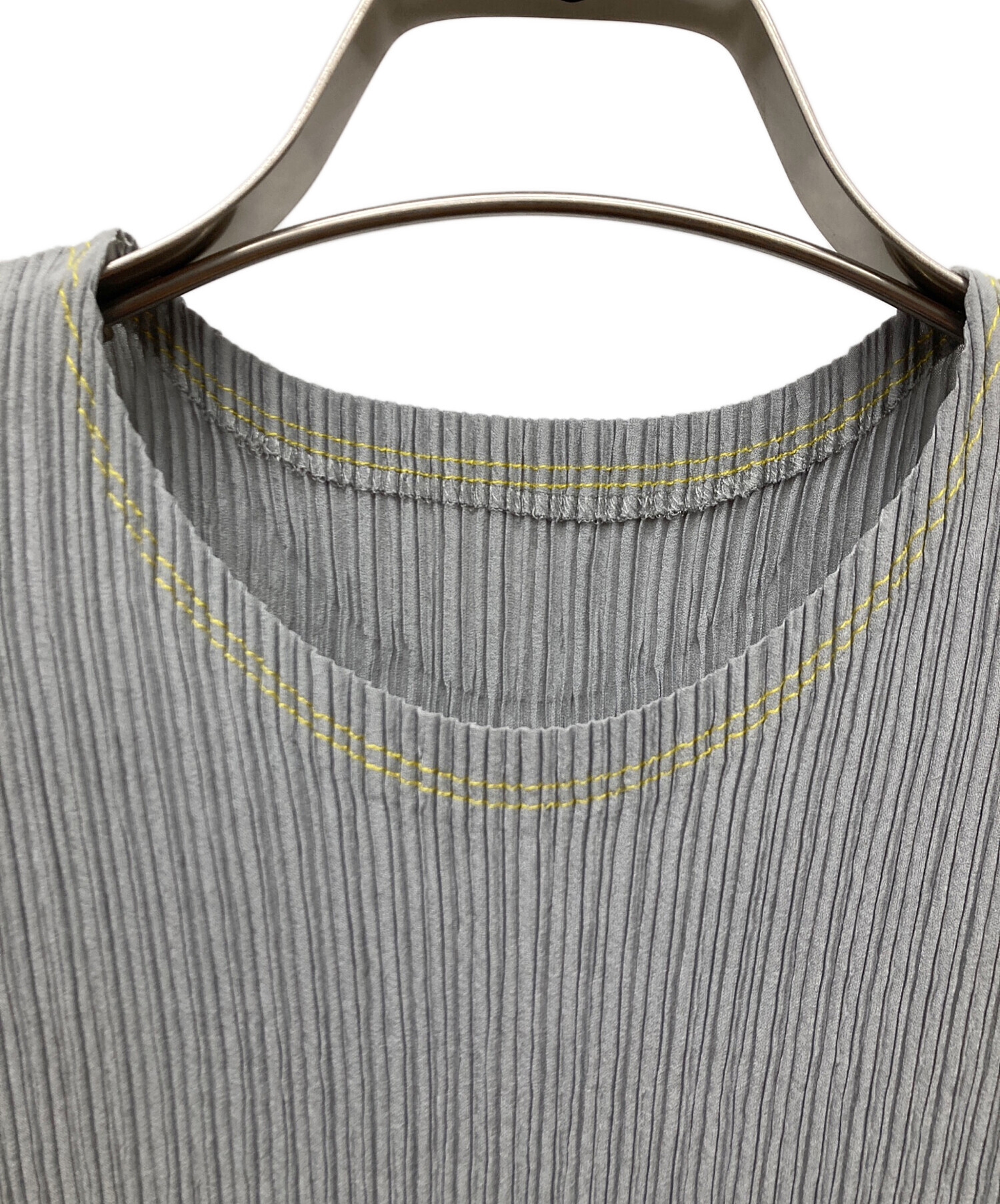 中古・古着通販】ISSEY MIYAKE (イッセイミヤケ) プリーツカットソー