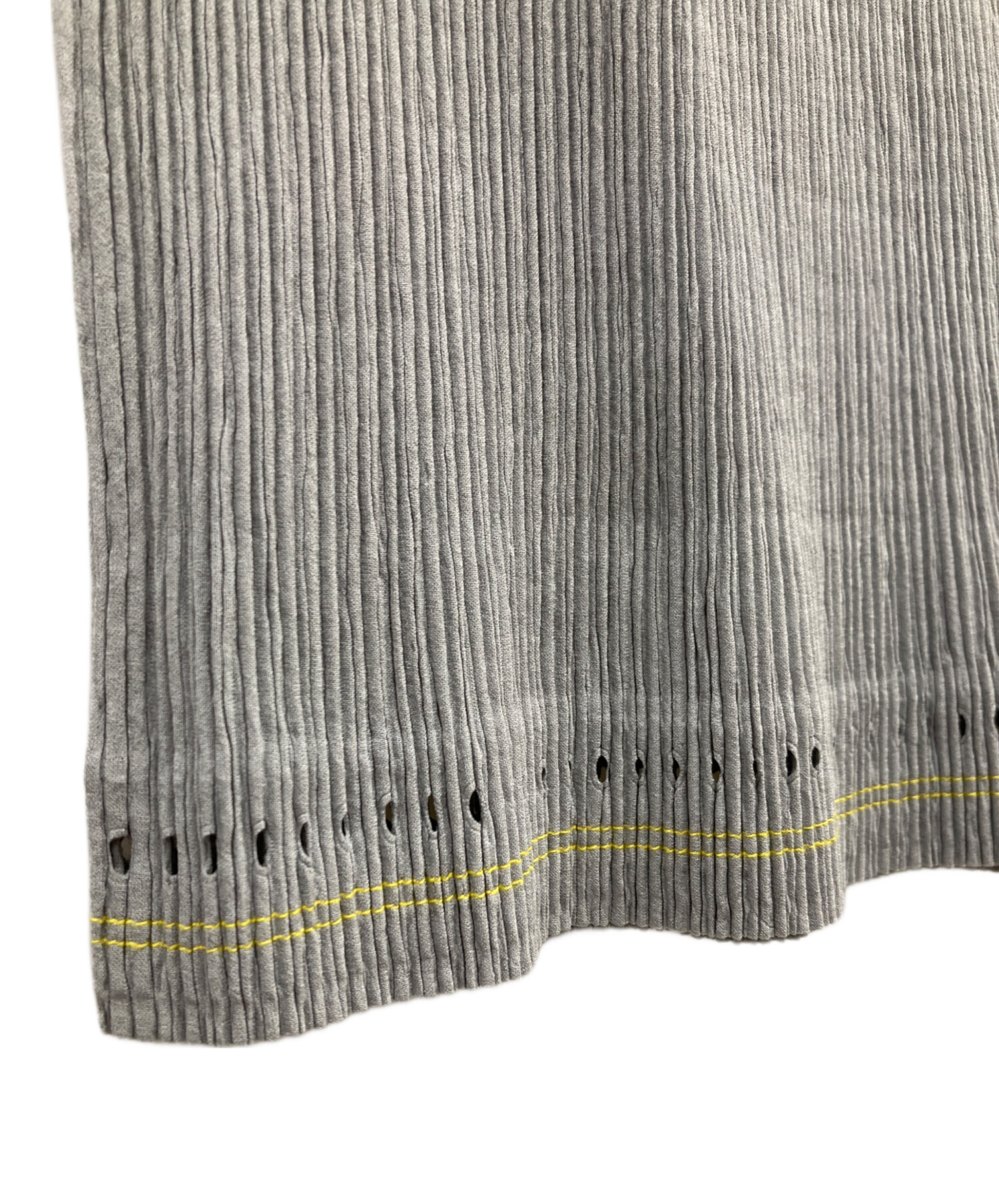 中古・古着通販】ISSEY MIYAKE (イッセイミヤケ) プリーツパンツ