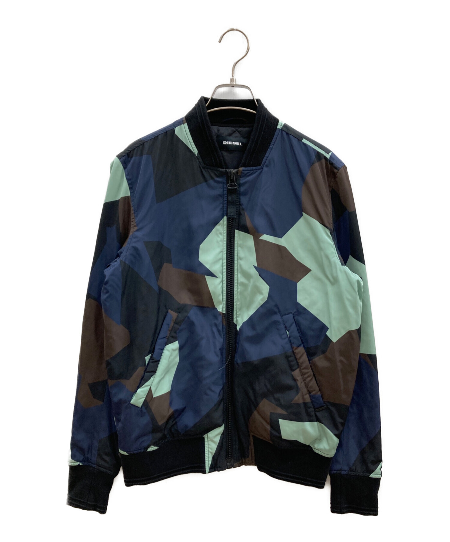 DIESEL - DIESEL(ディーゼル) ブルゾン サイズL レディース美品  - ブルーグリーン 長袖/ジップアップ/中綿/秋/冬 中古・古着通販】DIESEL (ディーゼル) 総柄中綿ブルゾン マルチカラー