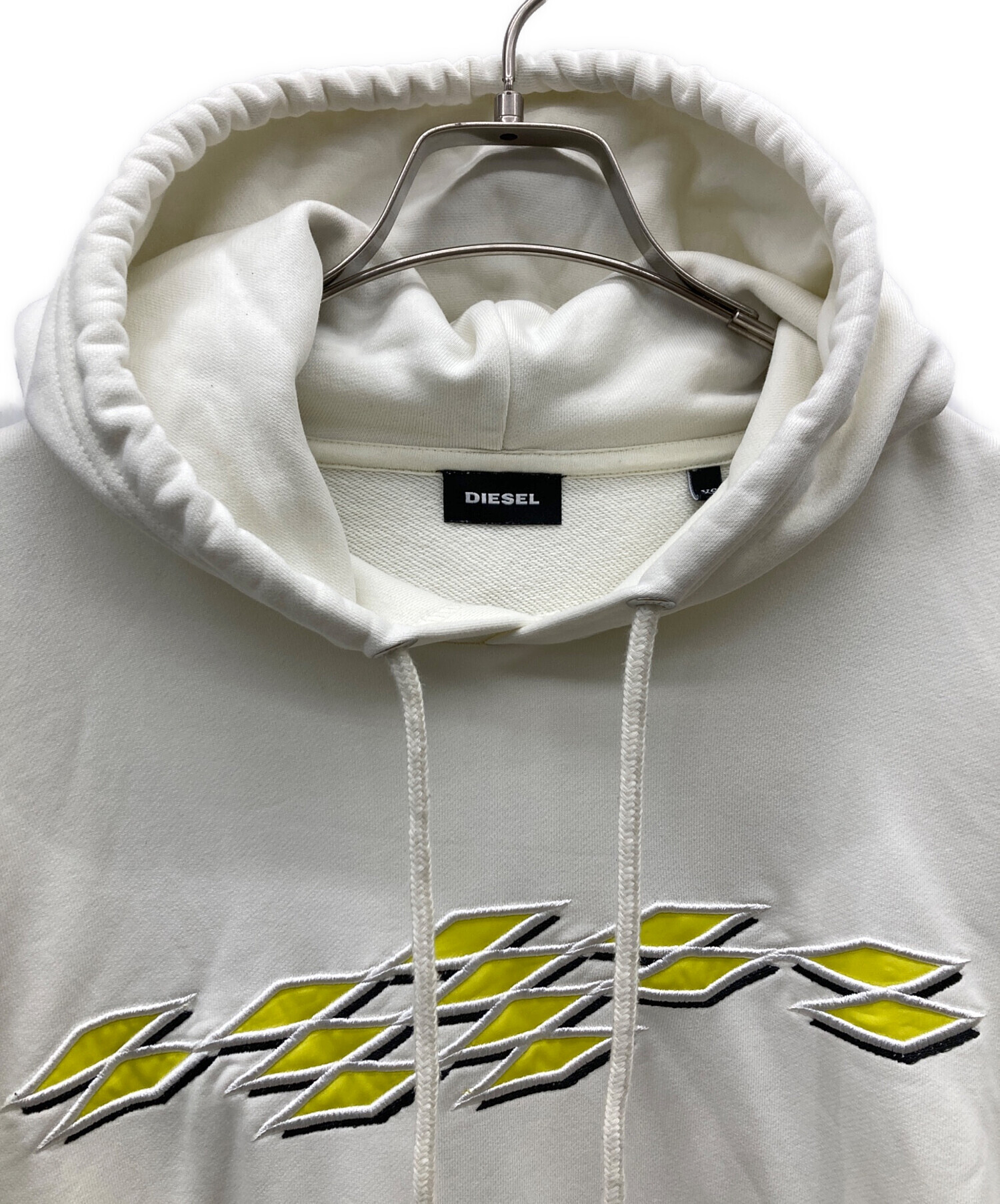 DIESEL フード付きアイボリージャケット 中古・古着通販】DIESEL (ディーゼル) プルオーバーパーカー