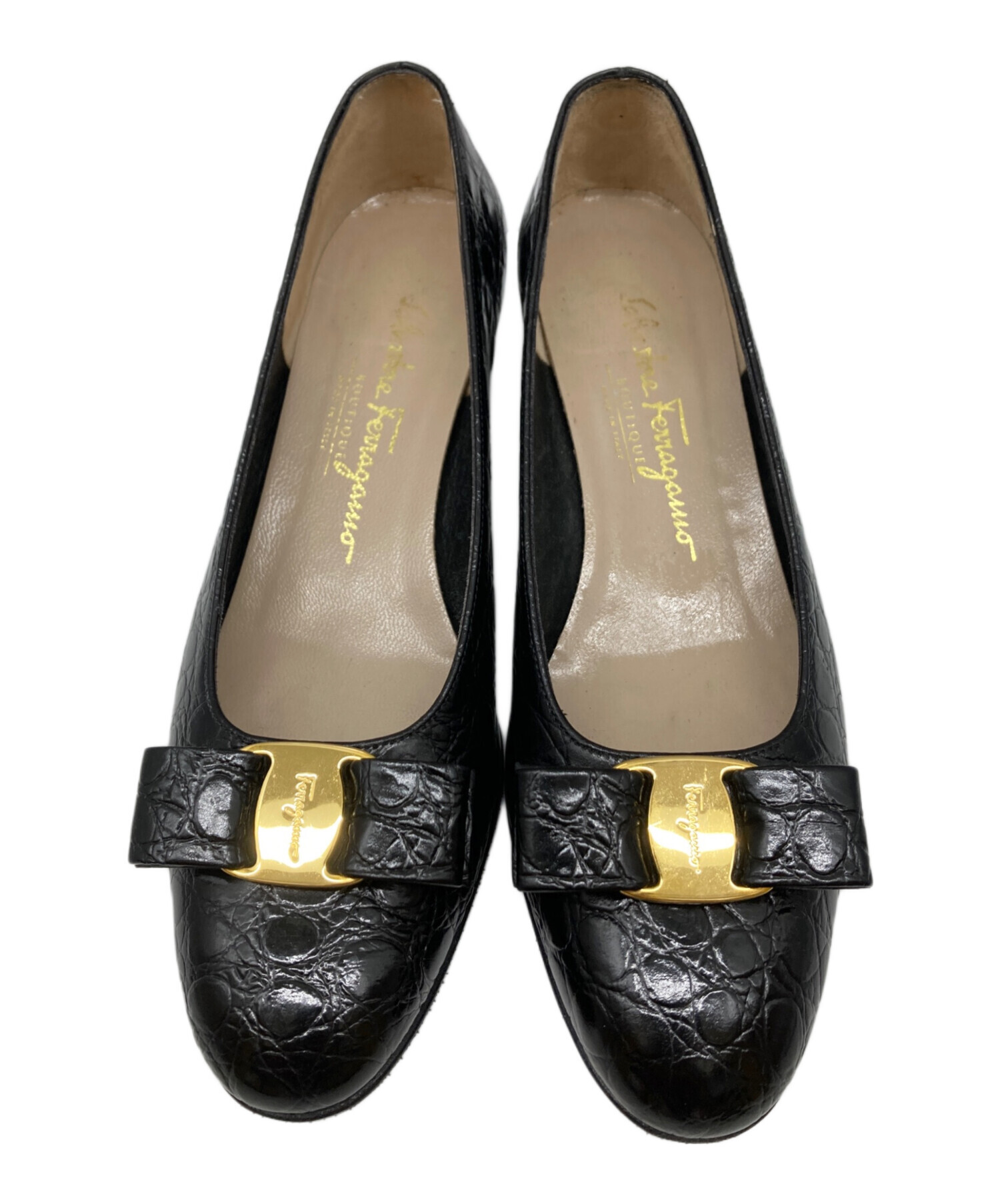 サルバトーレフェラガモ　パンプス　ブラック　型押し　バックル 中古・古着通販】Salvatore Ferragamo (サルヴァトーレ フェラガモ) 型