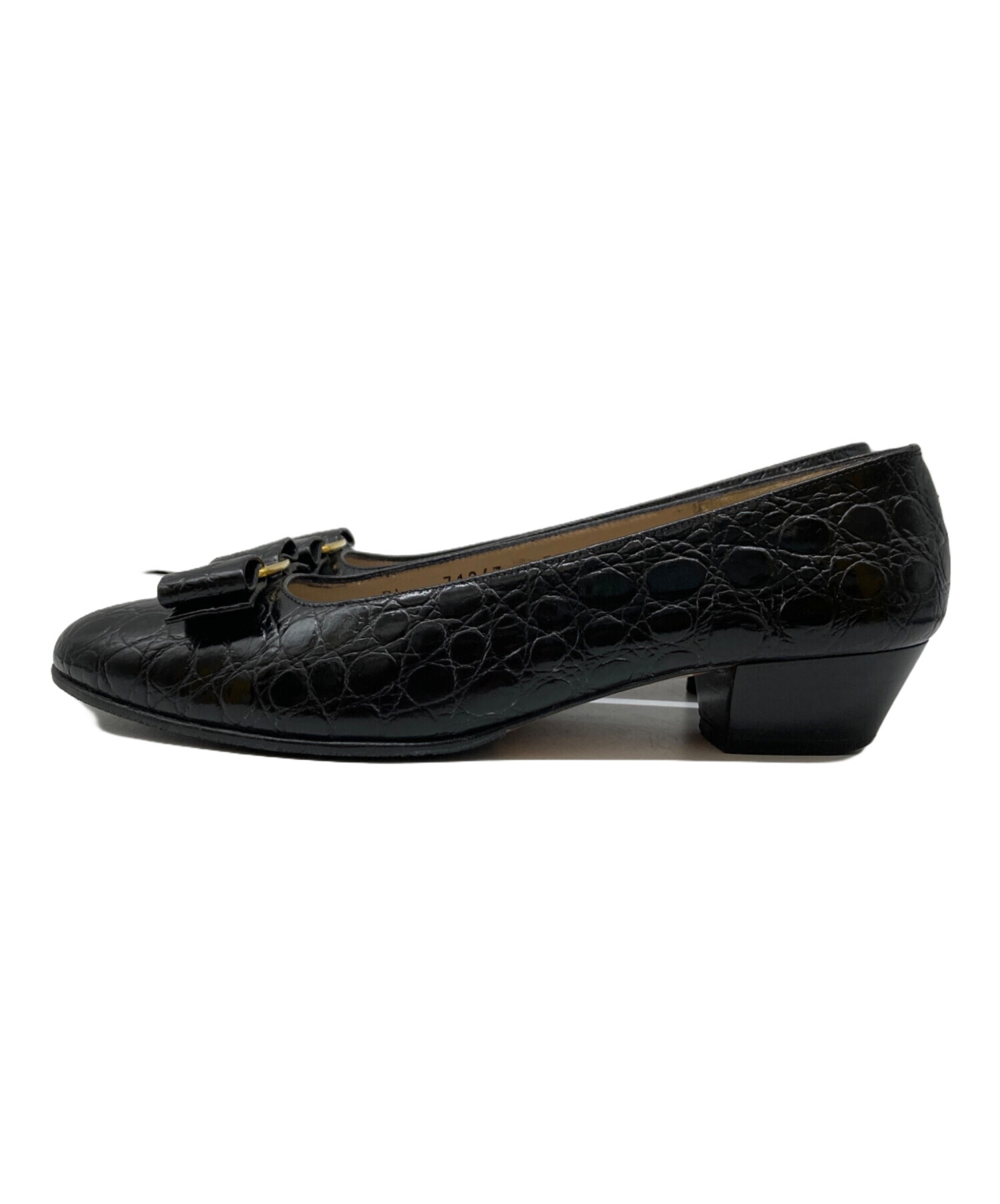 未使用☆Salvatore Ferragamo フェラガモ☆素敵な型押しパンプス 中古・古着通販】Salvatore Ferragamo (サルヴァトーレ フェラガモ) 型