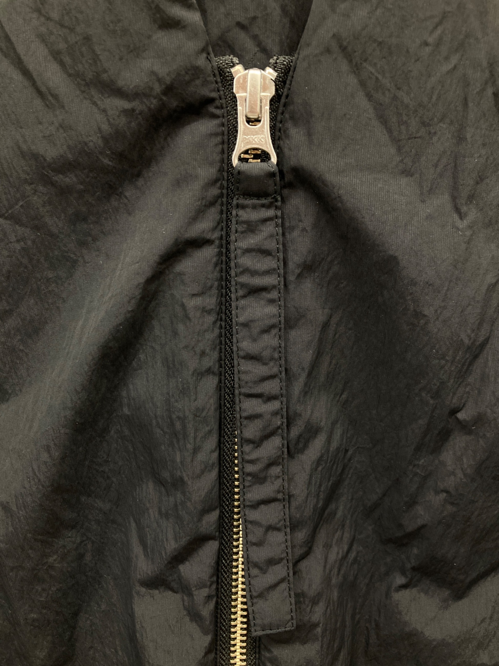 中古・古着通販】TODAYFUL (トゥデイフル) Vneck Nylon Vest ブラック
