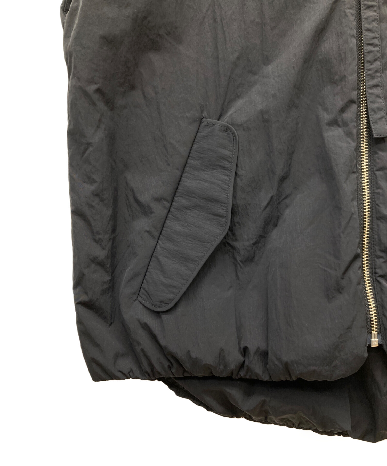 中古・古着通販】TODAYFUL (トゥデイフル) Vneck Nylon Vest ブラック
