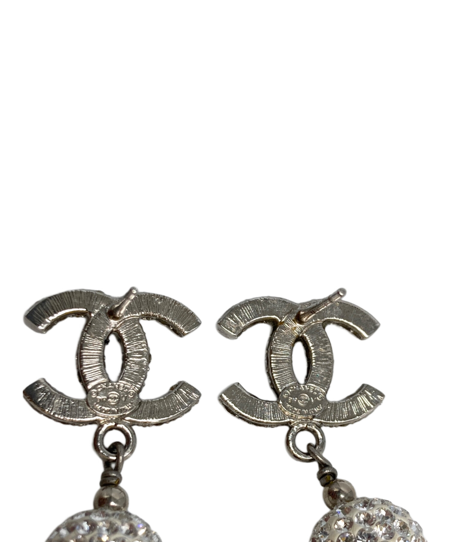 CHANEL　シャネル　ココマーク　キューブ　チャーム　（ピアス用） 中古・古着通販】CHANEL (シャネル) ココマークスイングクリスタル