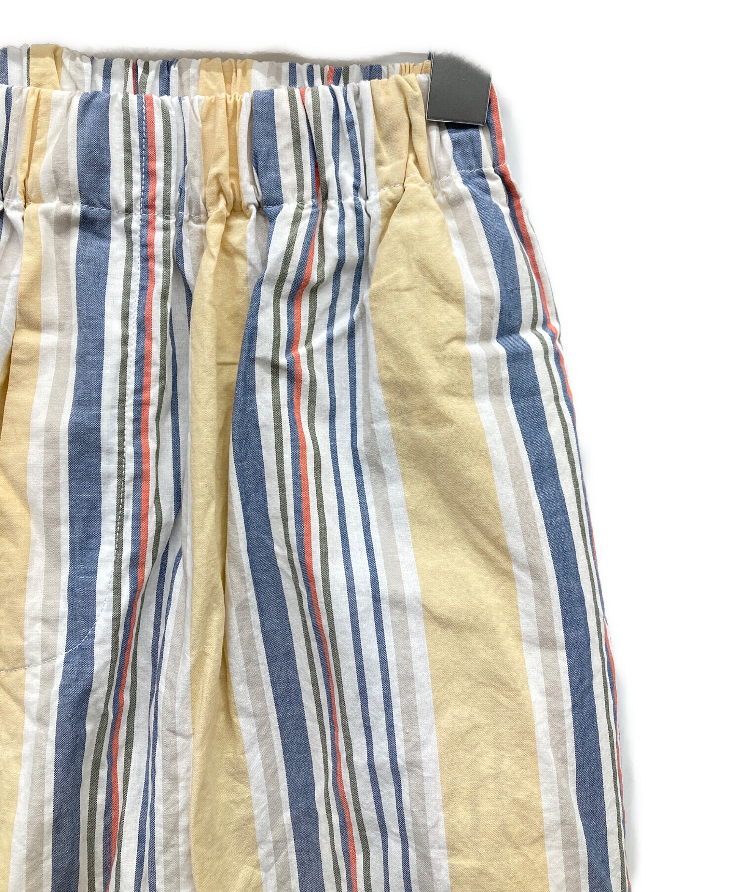 中古・古着通販】BASERANGE (ベースレンジ) ショートパンツ イエロー