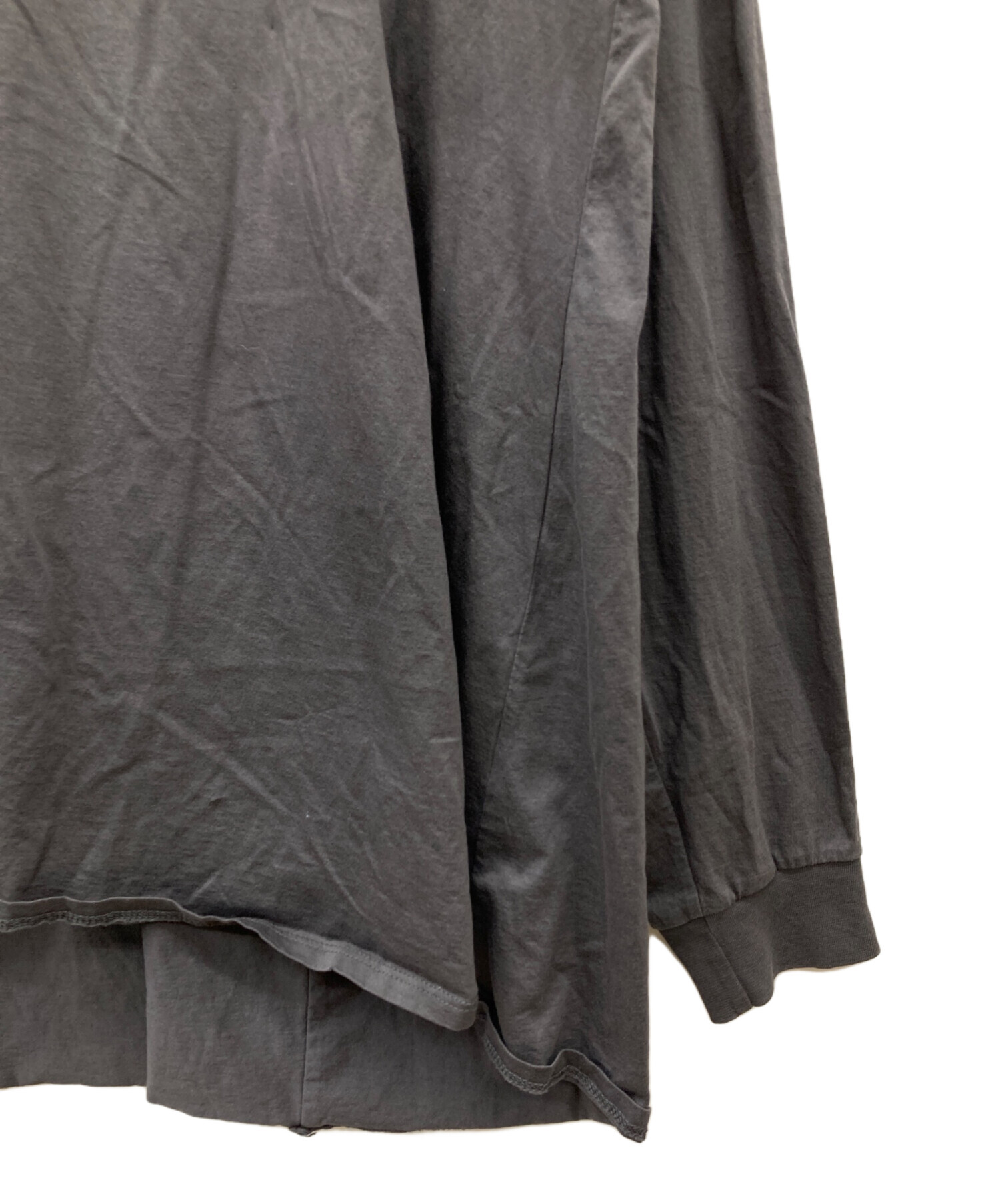 中古・古着通販】YENN (イエン) CURVE FORM LONG TEE グレー サイズ