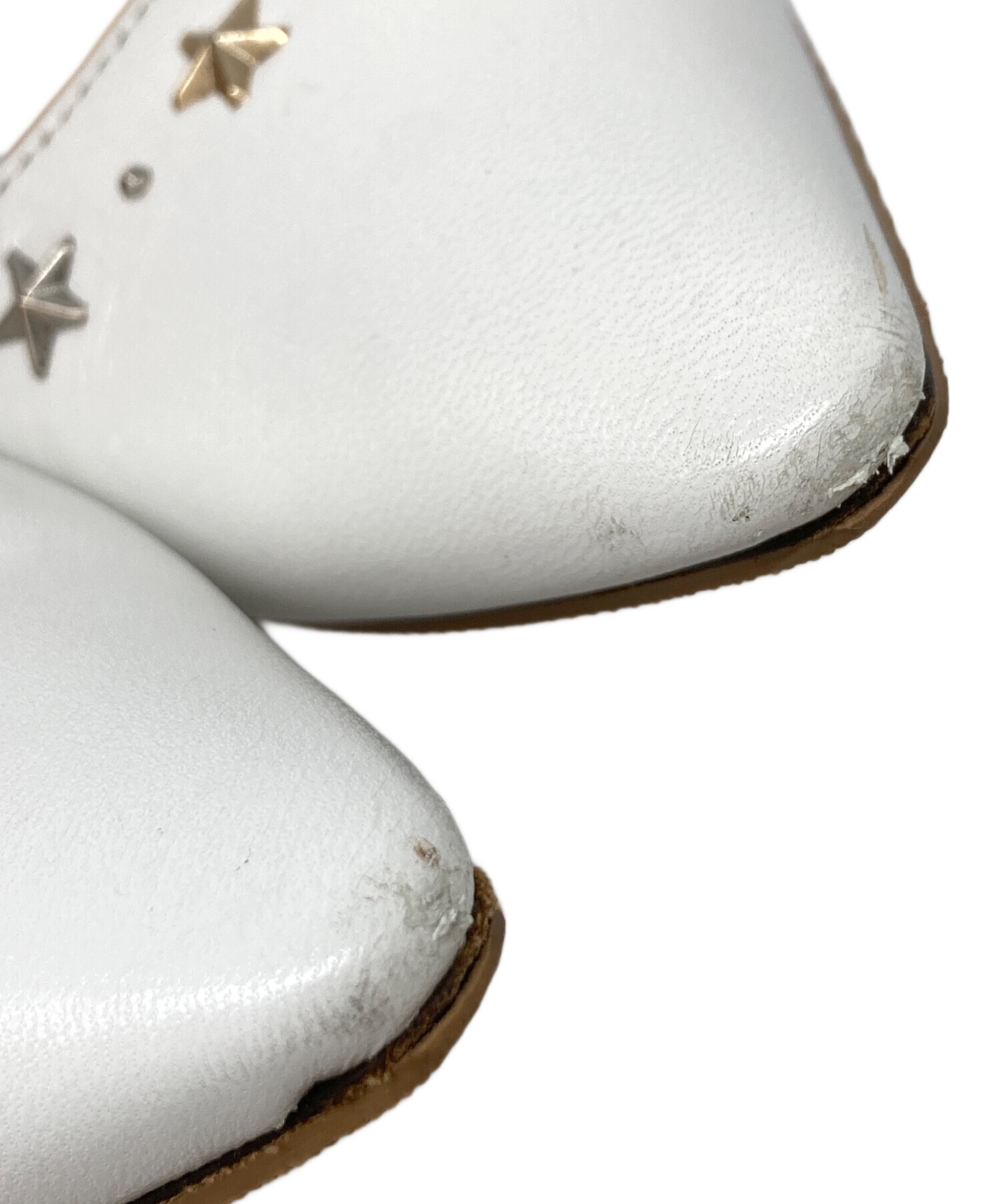 【ジミーチュウ】 パンプス 星 スター エナメル スタースタッズ 23.5 中古・古着通販】JIMMY CHOO (ジミーチュウ) スタースタッズパンプス