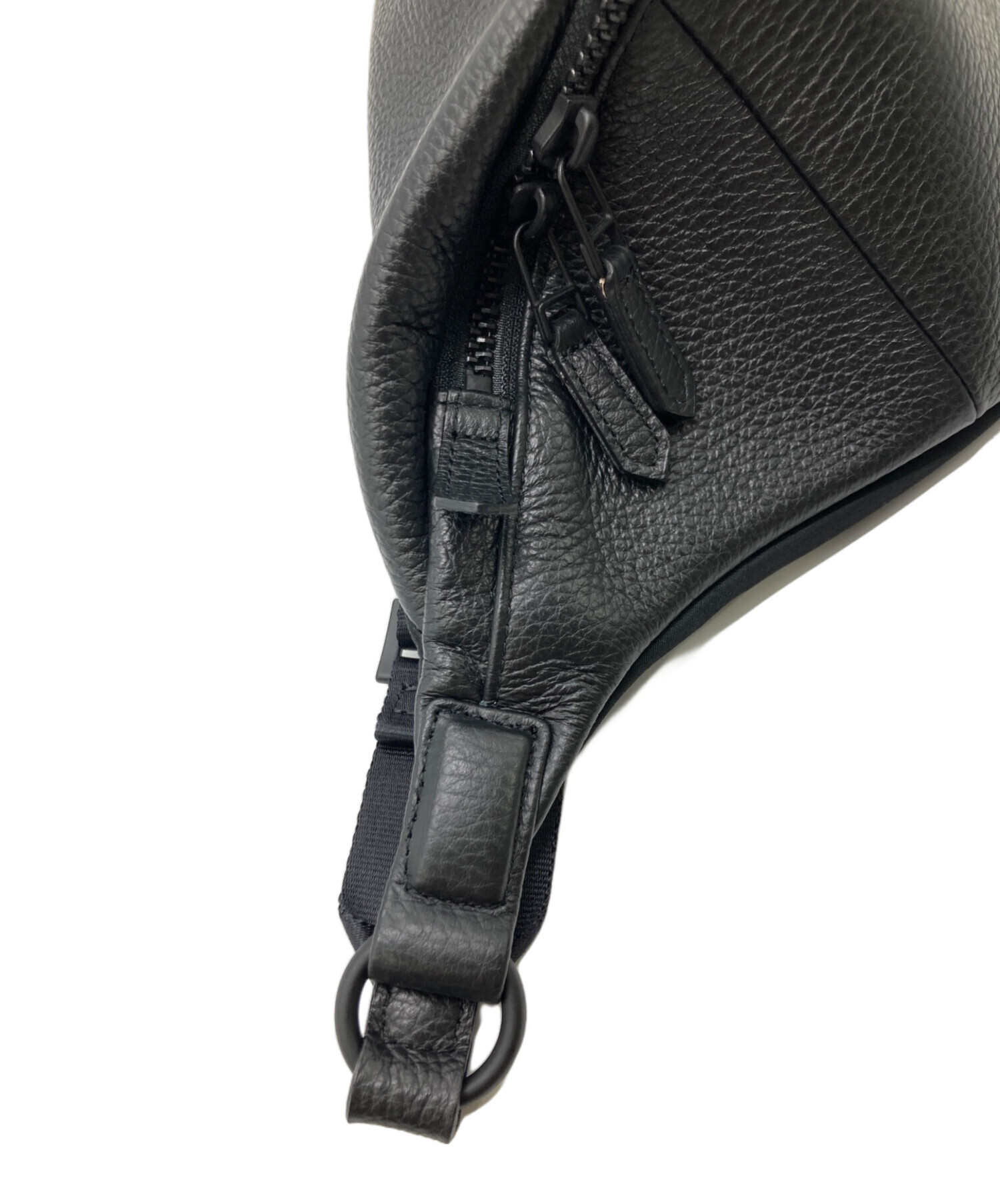 中古・古着通販】BARNEYS NEWYORK (バーニーズ・ニューヨーク) ボディ 