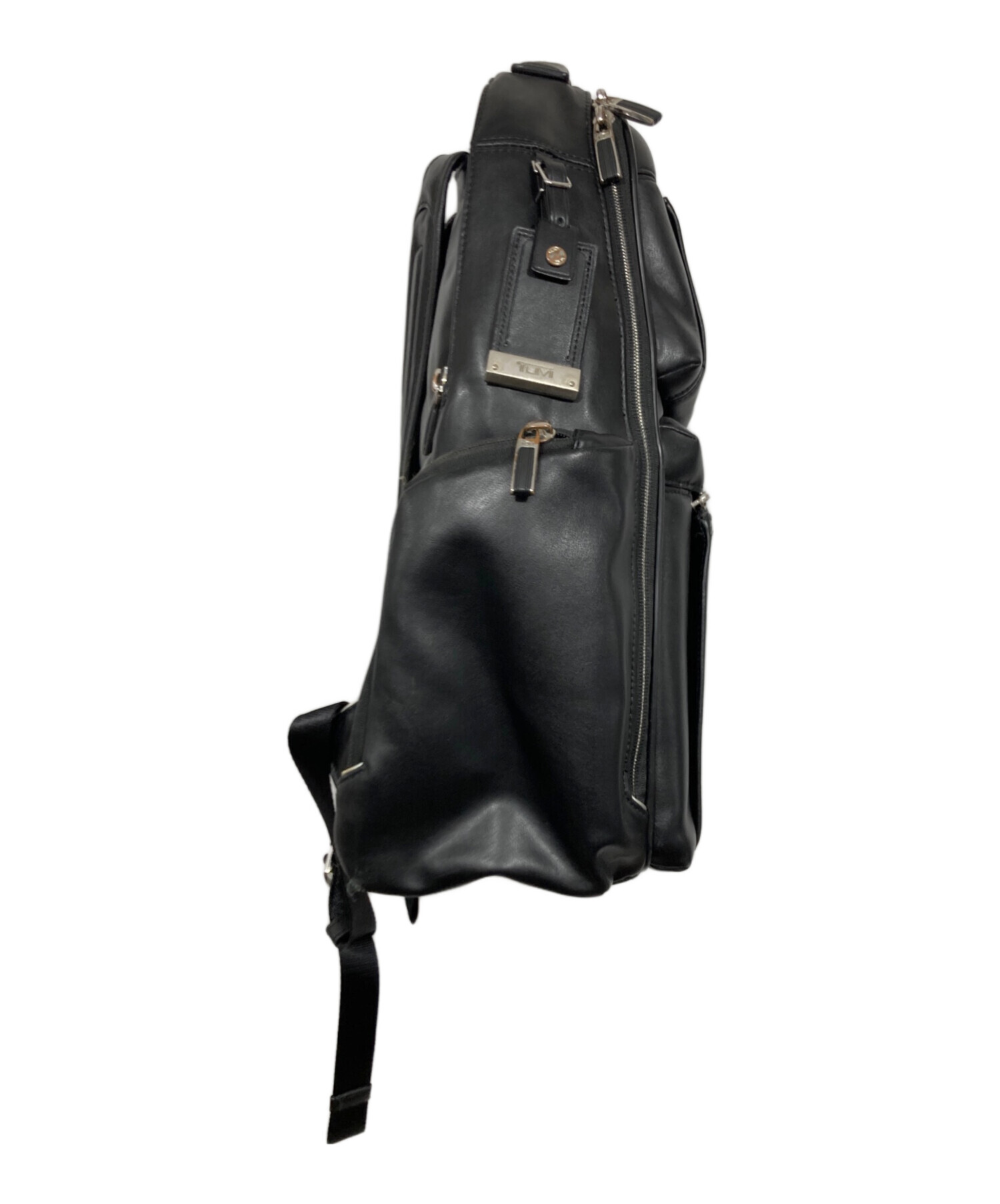 中古・古着通販】TUMI (トゥミ) レザーリュック ブラック|ブランド 中古・古着通販】TUMI (トゥミ) レザーリュック ブラック|ブランド