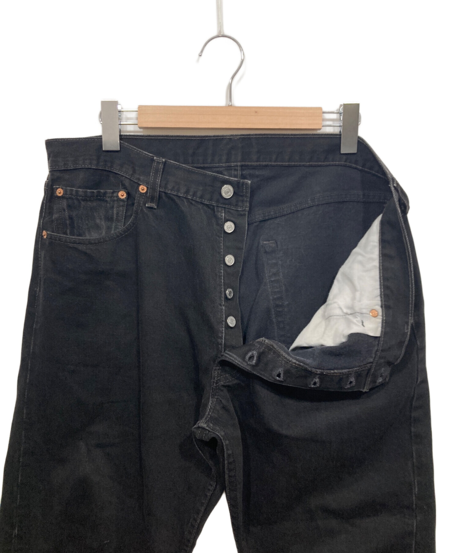 リーバイス501ブラックデニムパンツ黒L1188ワイドGパンw36アメリカ製古着 Levi's（リーバイス） ジーンズ 「USED」Levi's 501 ブラック デニム